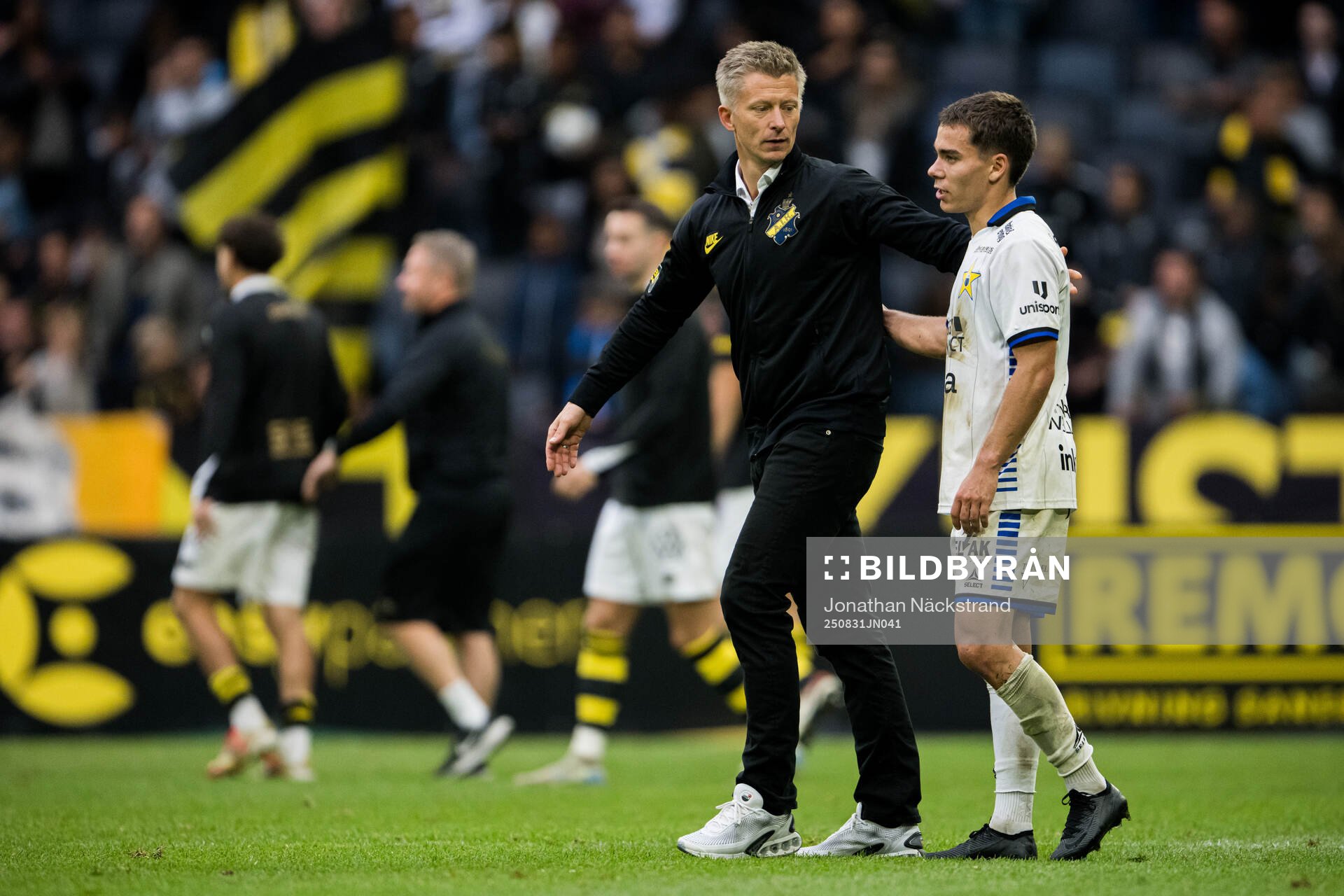 AIKs tränare Mikkjal Thomassen och Sirius Leo Walta
