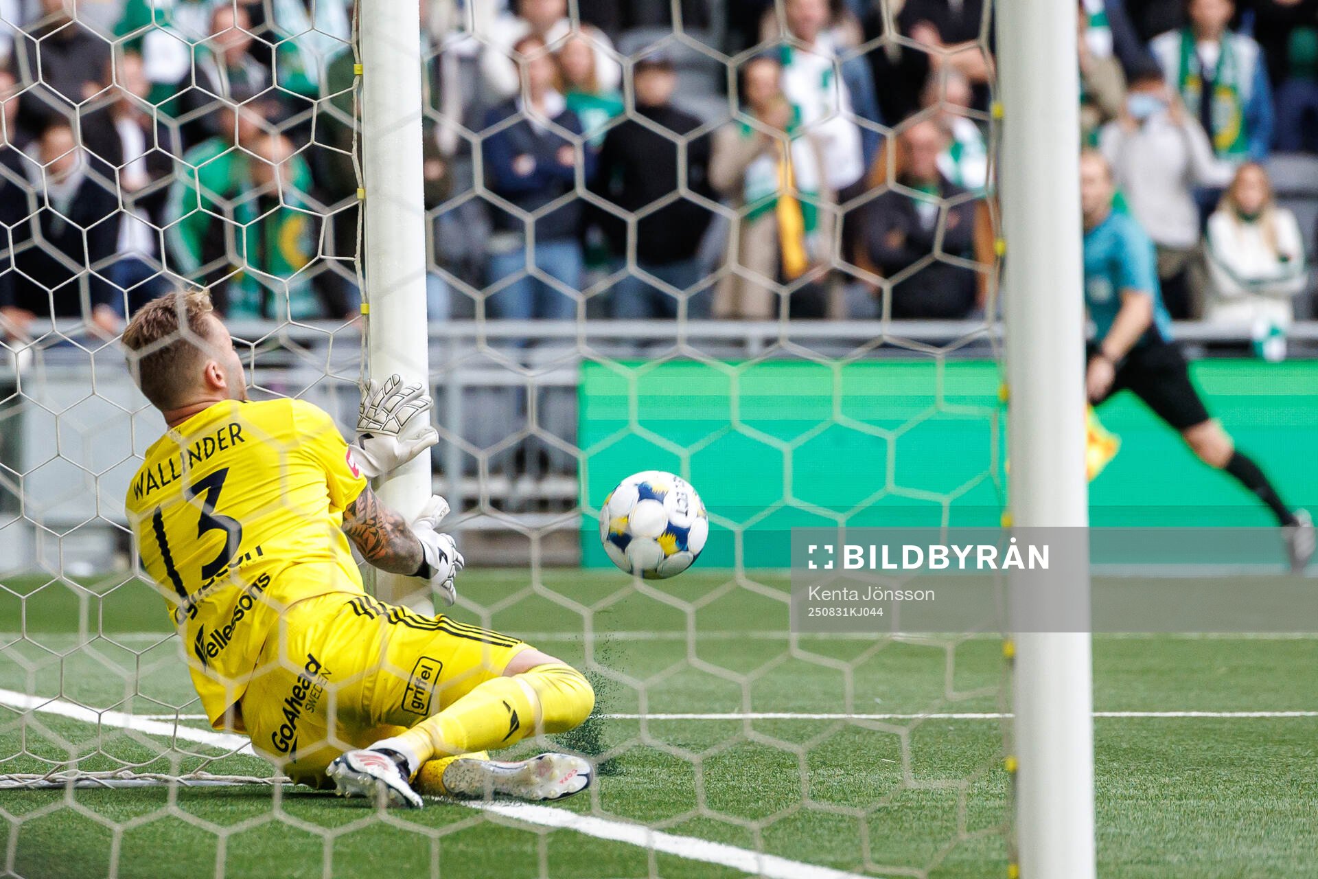 Östers målvakt Robin Wallinder