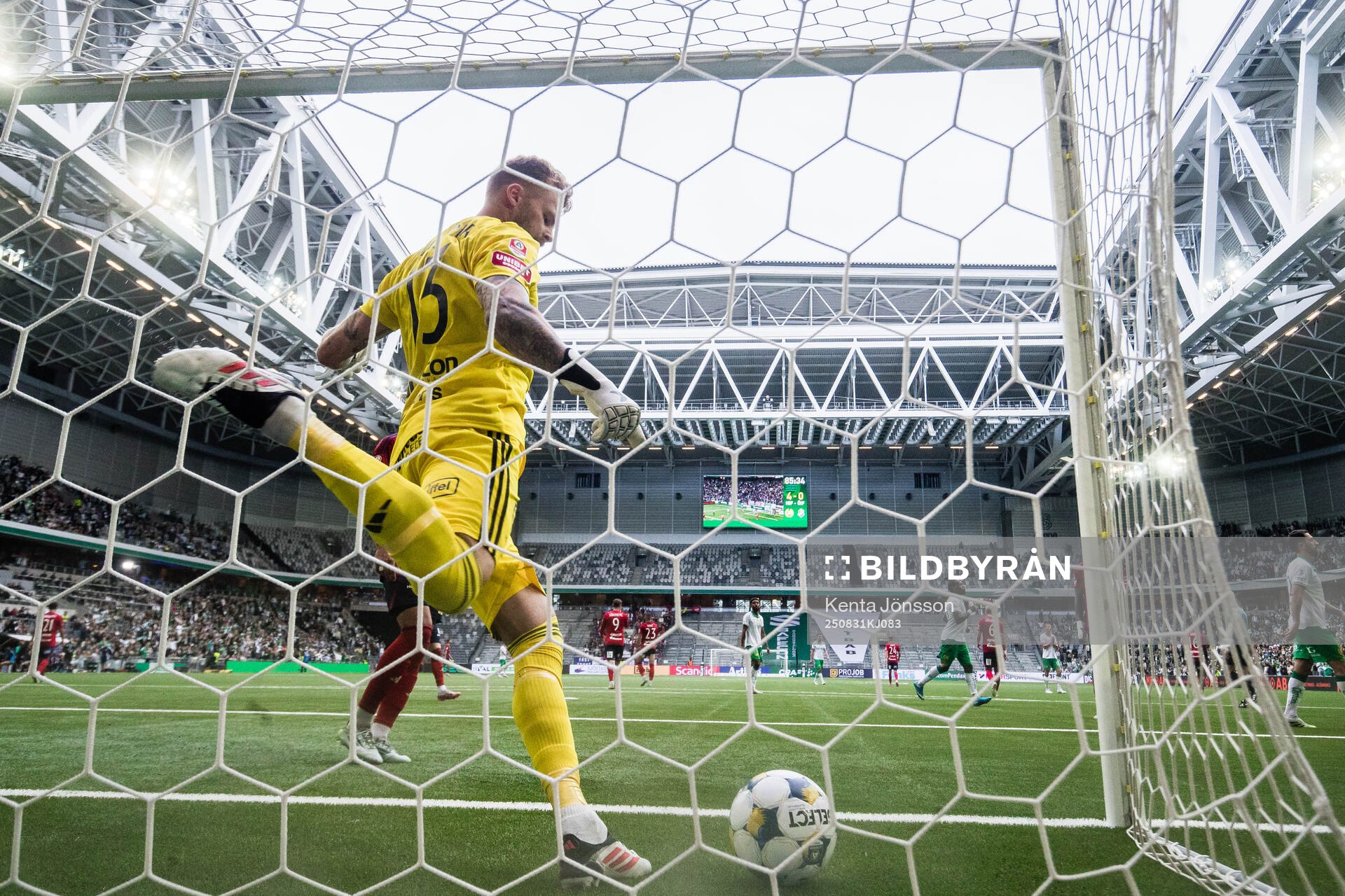 Östers målvakt Robin Wallinder