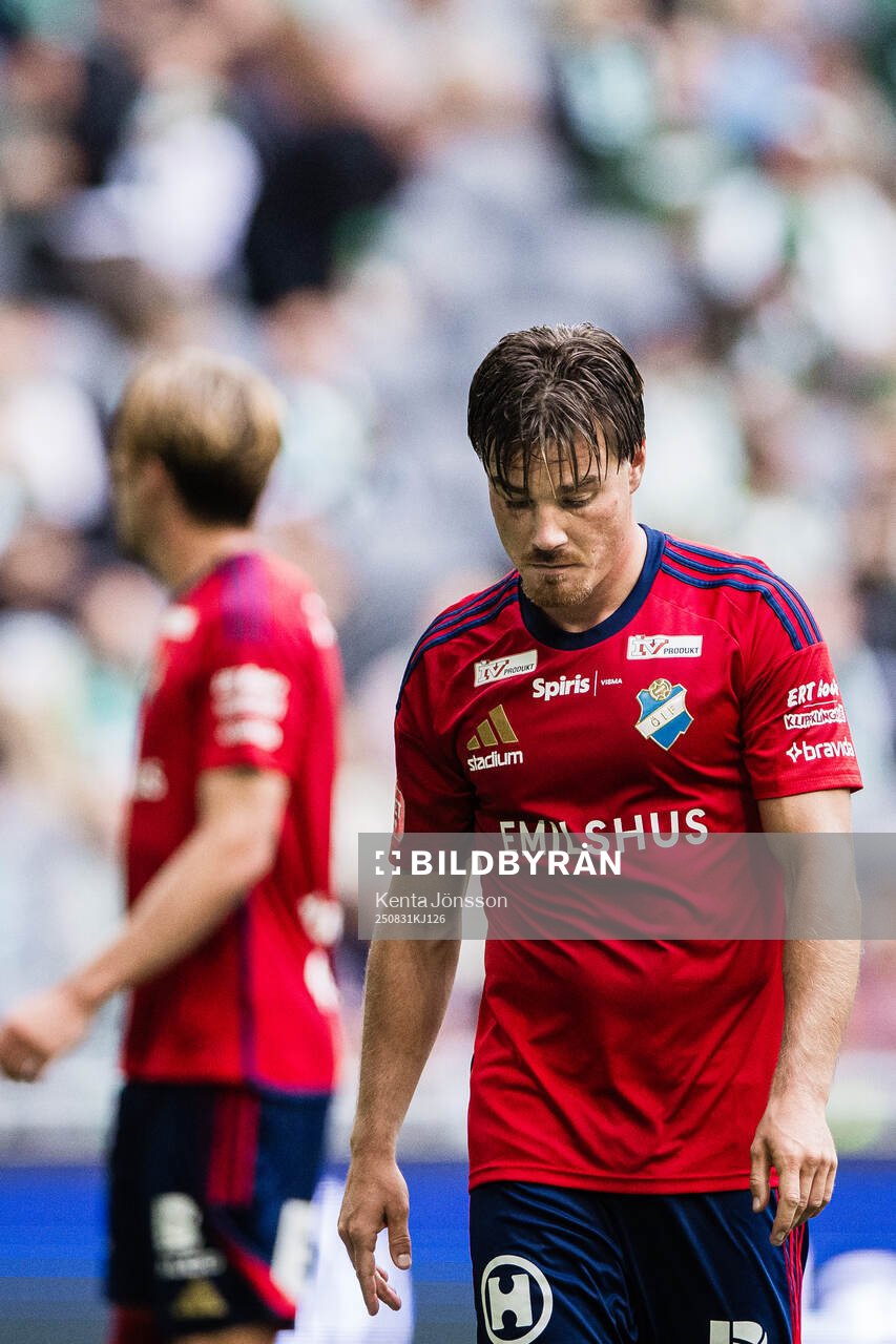 Östers Tatu Varmanen deppar