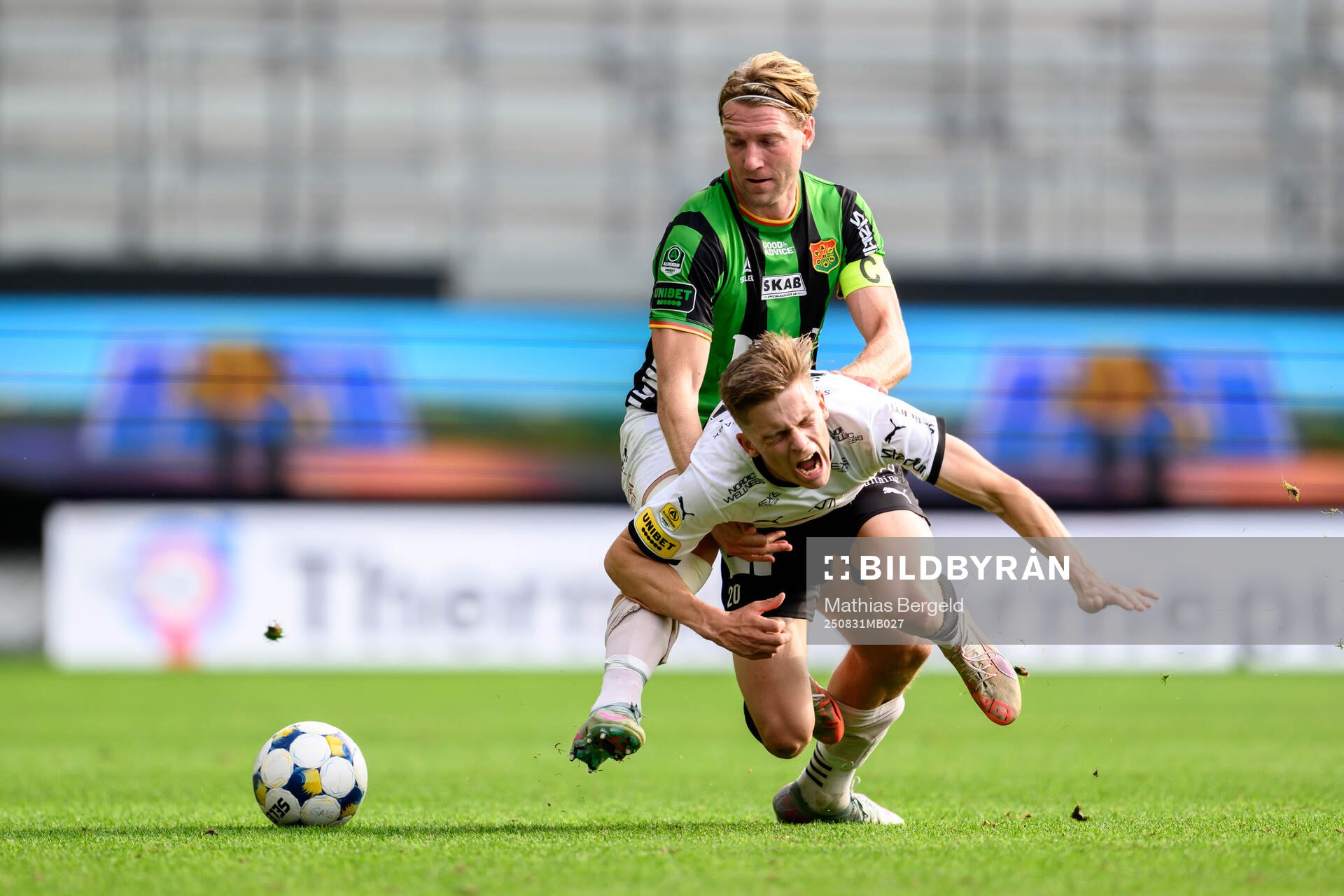 GAIS Oskar Ågren och Häckens Adrian Svanbäck