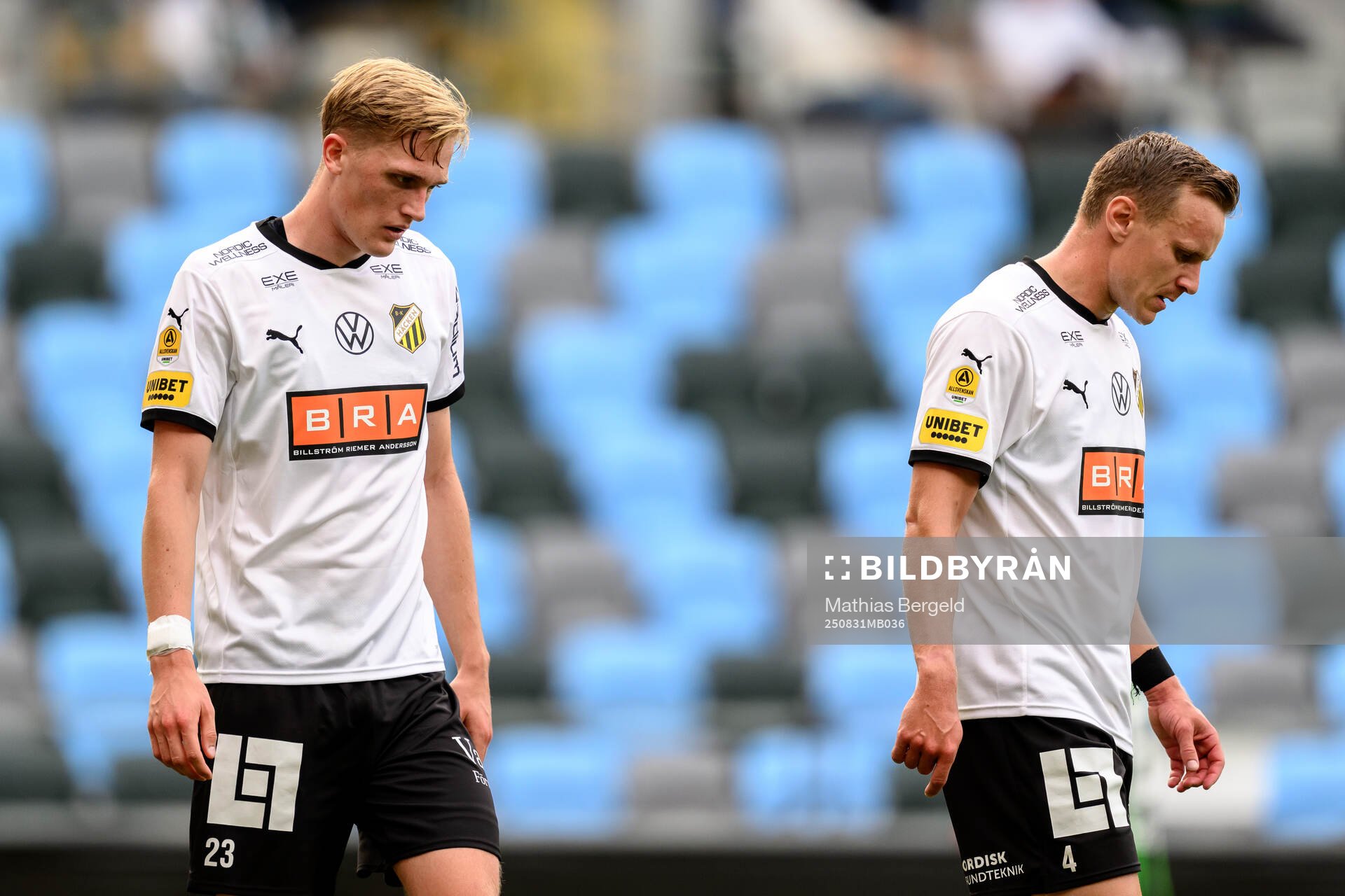Häckens Olle Samuelsson och Marius Lode deppar