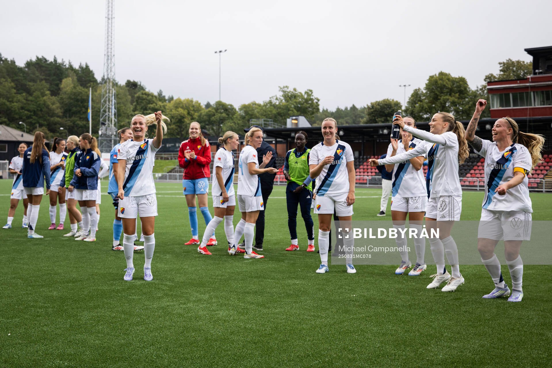 Djurgårdens spelare jublar