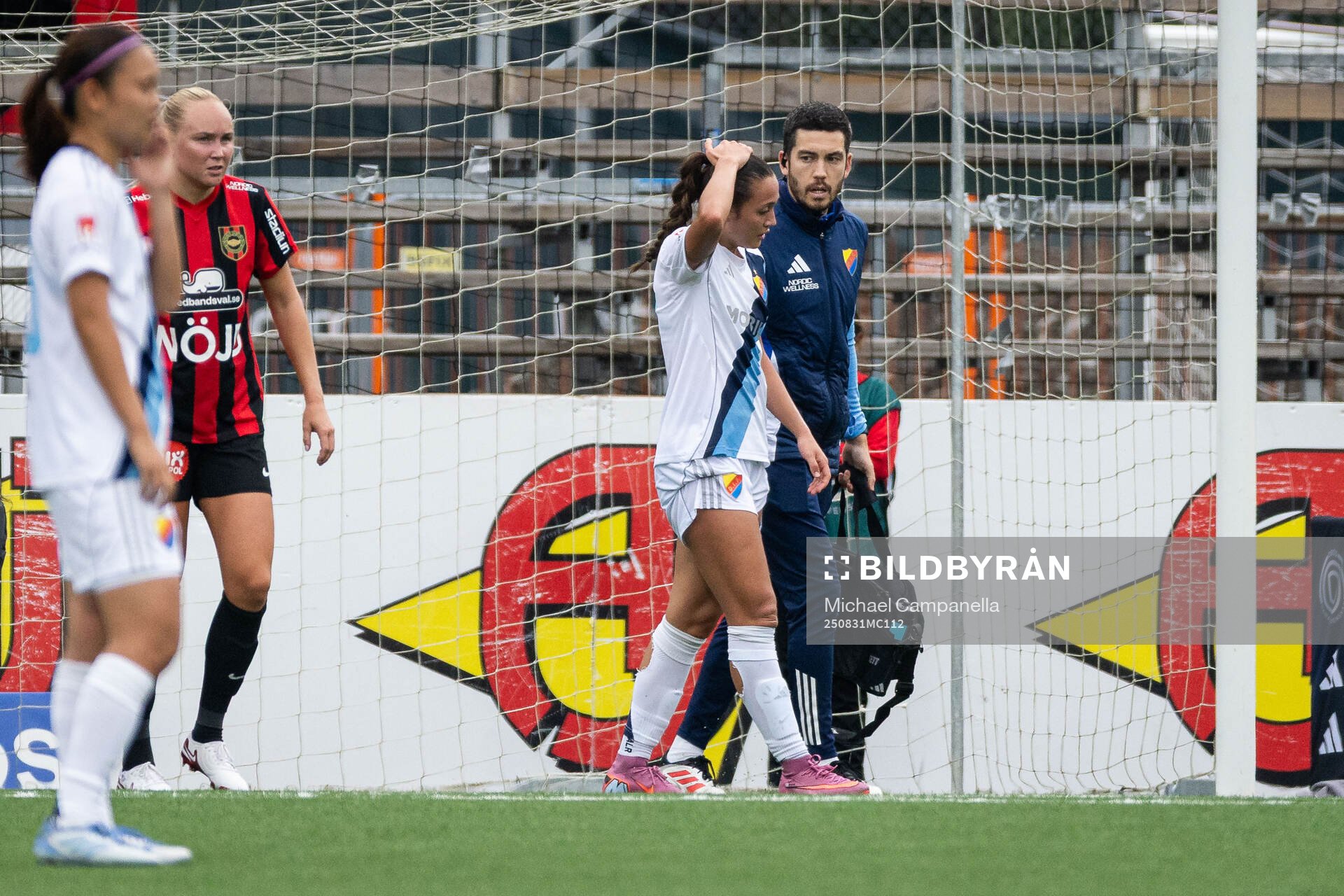 Djurgårdens Casey Yujin Phair bytes ut