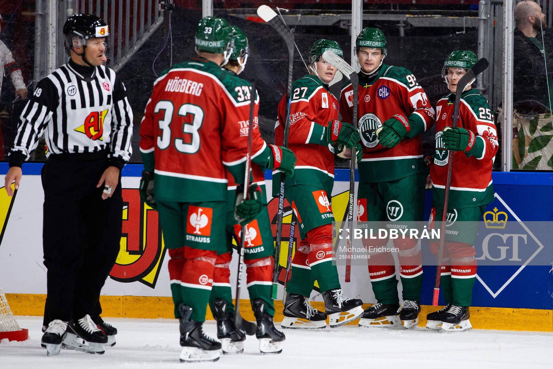 Filip Cederqvist of Frölunda celebrates