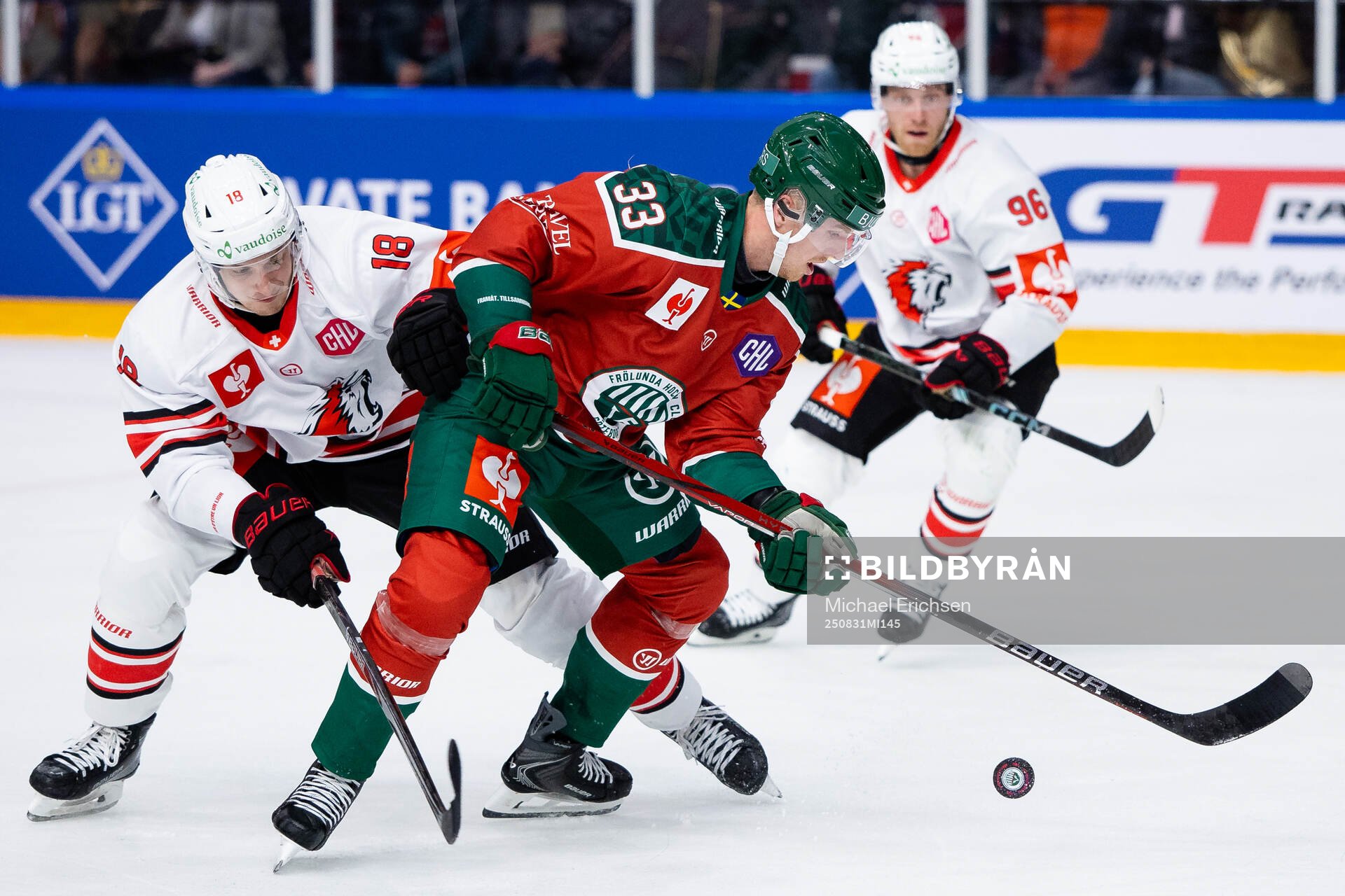 Raphael Prassl of Lausanne and Linus Högberg of Frölunda