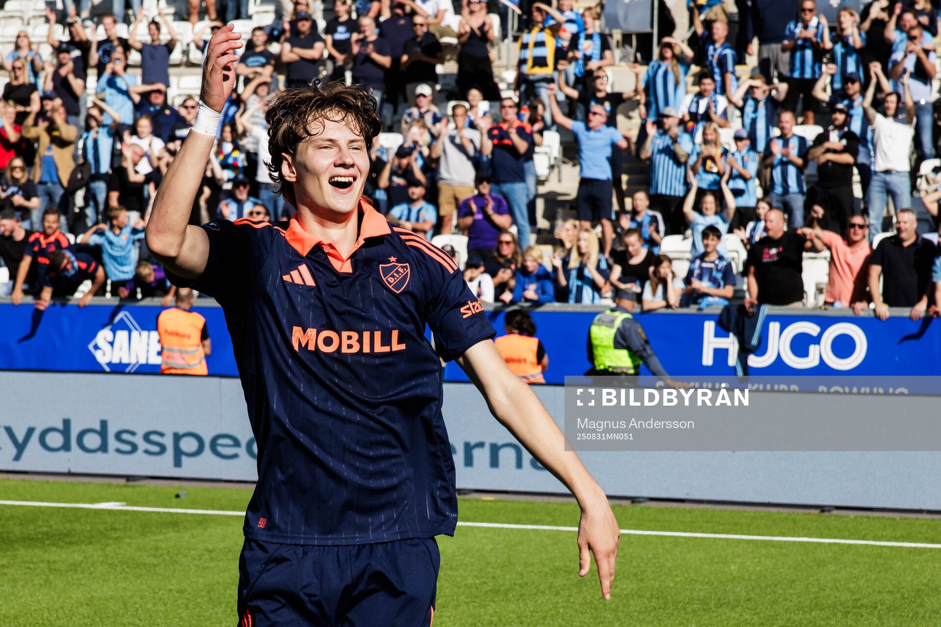 Djurgårdens August Priske Flyger jublar
