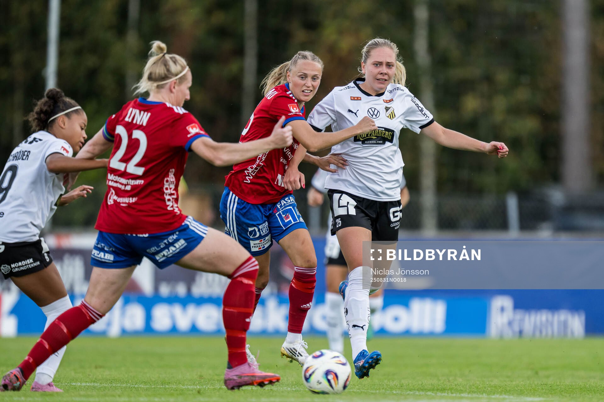 Vittsjös Olivia Wänglund och Häckens Alice Bergström