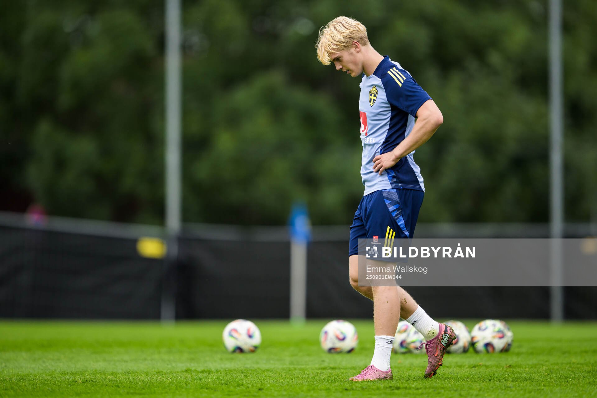 Lucas Bergvall of the Swedish national football team