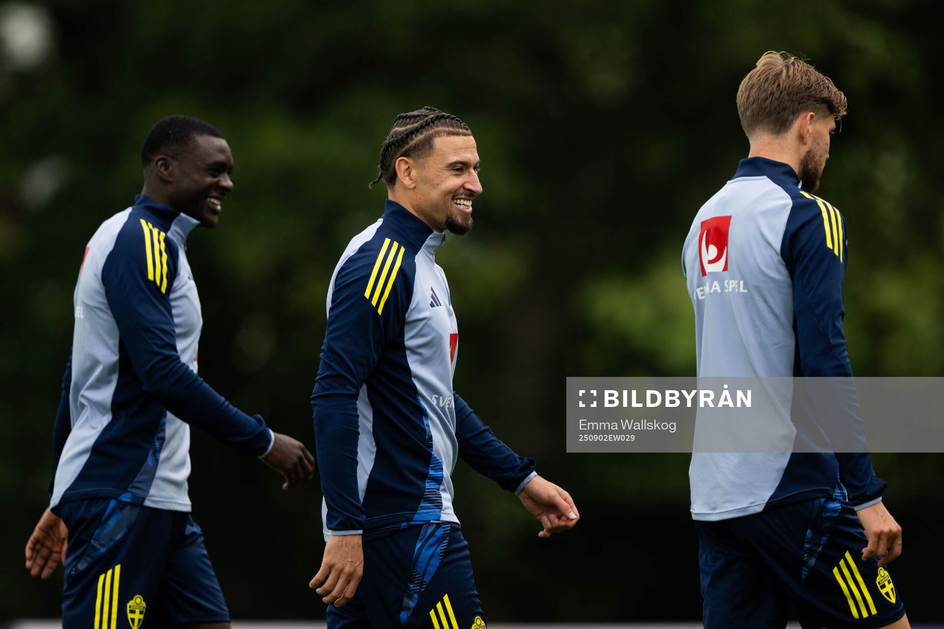 Ken Sema and Jordan Larsson of the Swedish national