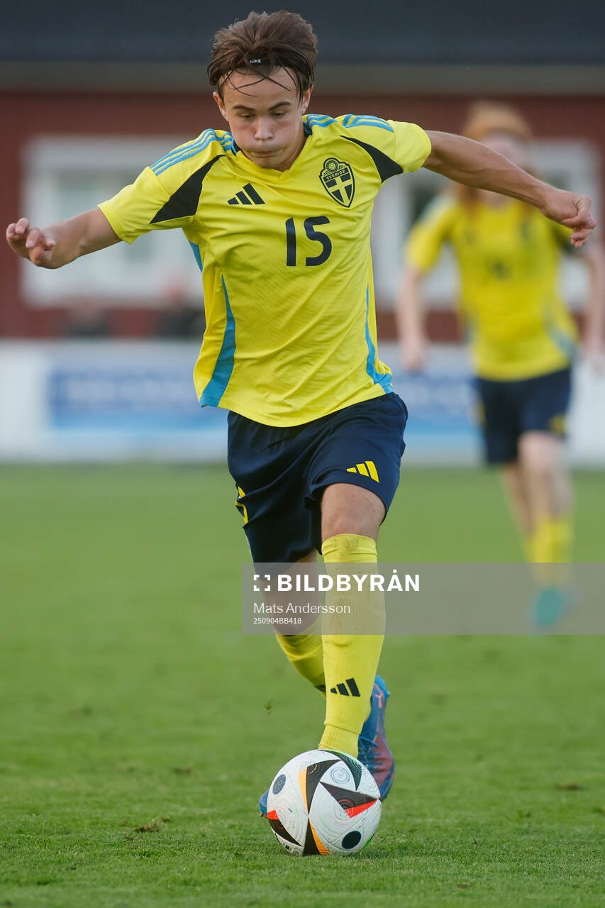 Melwin Hedman of Sweden