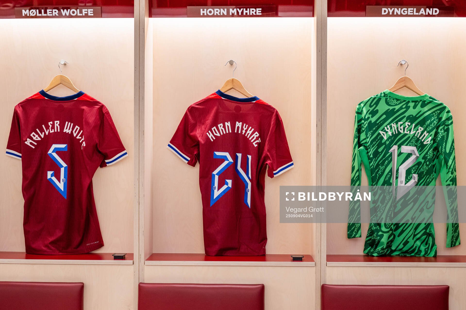 The kits of David Møller Wolfe, Felix Horn Myhre and