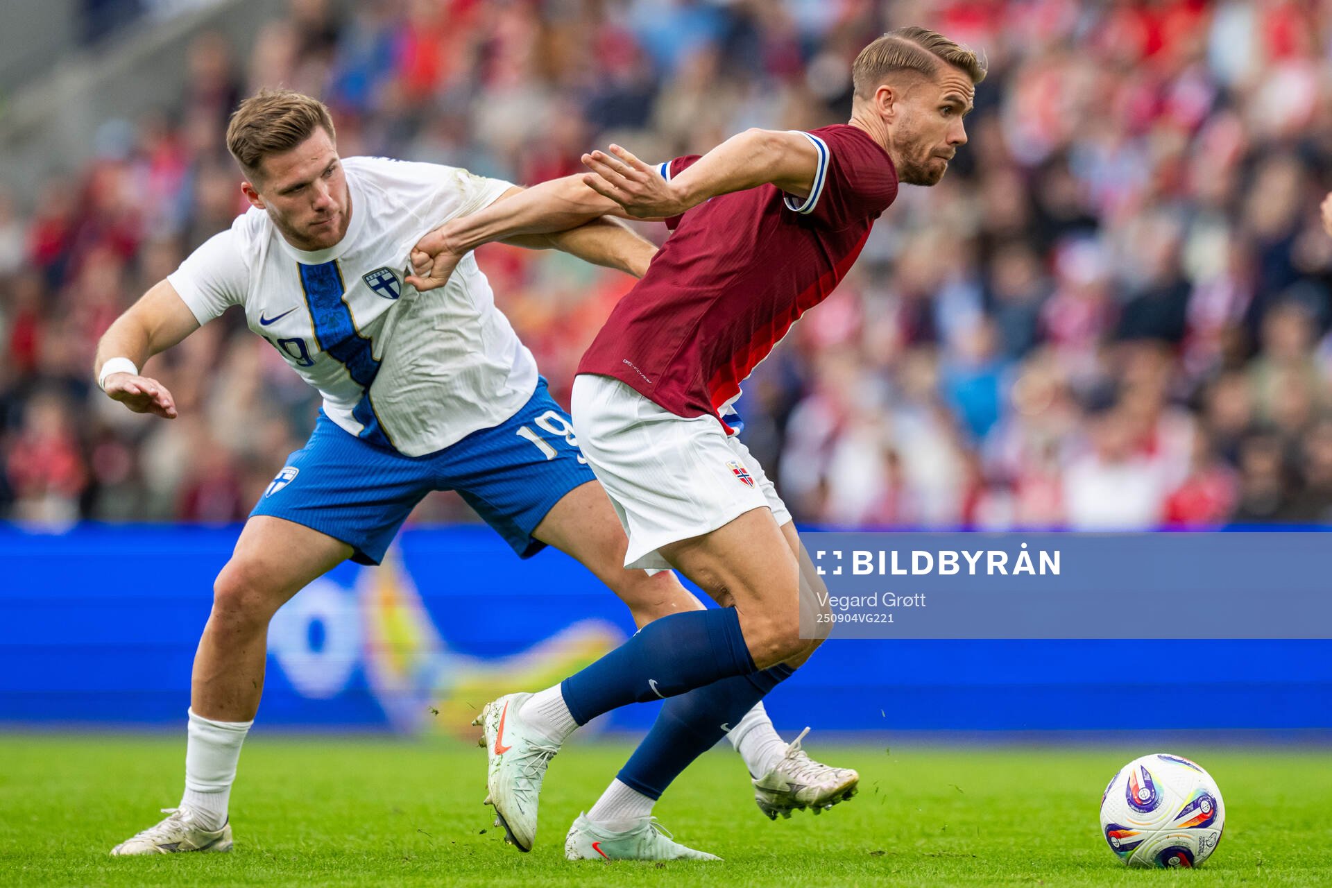 Benjamin Källman of Finland and Kristoffer Ajer of Norway