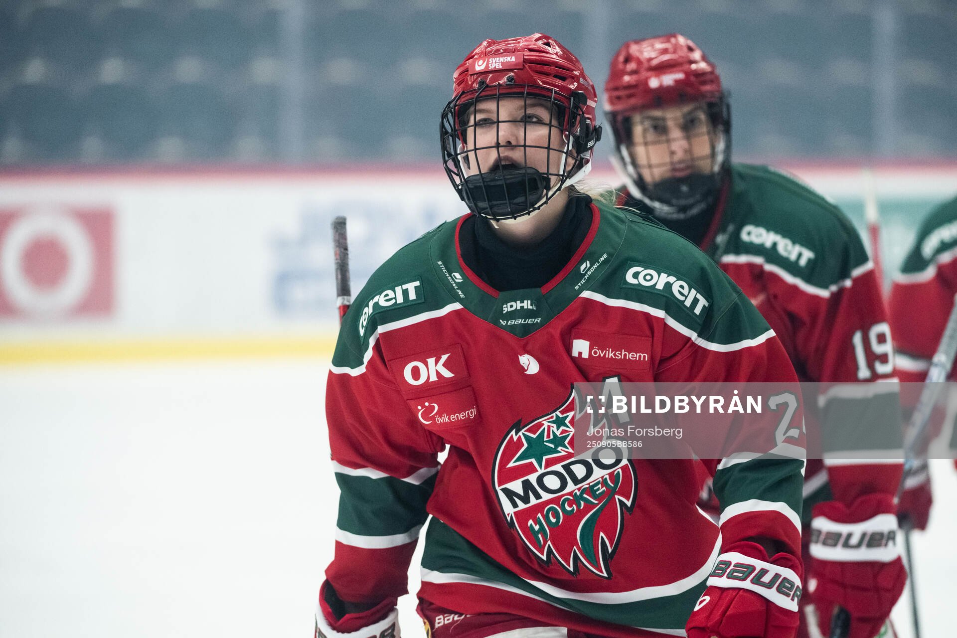 Modos Ebba Hedqvist jublar