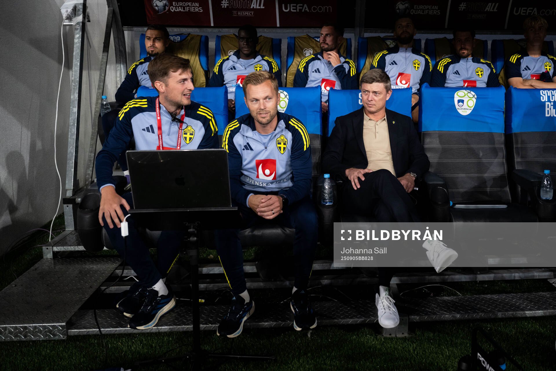 Head coach Jon Dahl Tomasson of Sweden