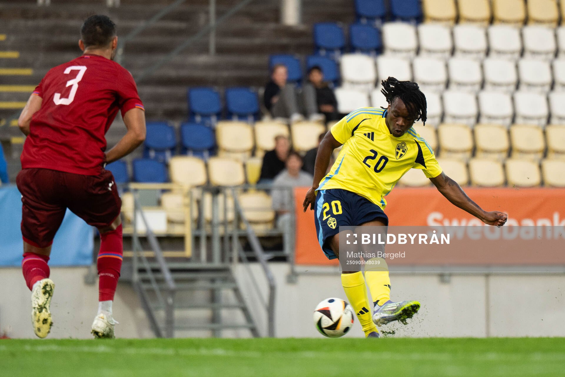 Jeremy Agbonifo of Sweden scores 2-0 behind Andranik