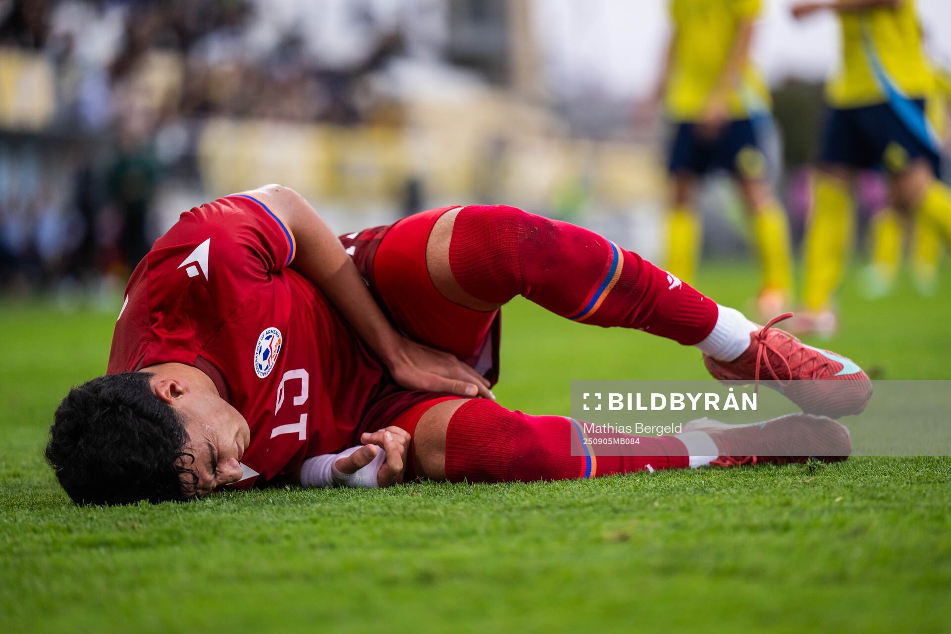 Suren Tsarukyan of Armenia in pain