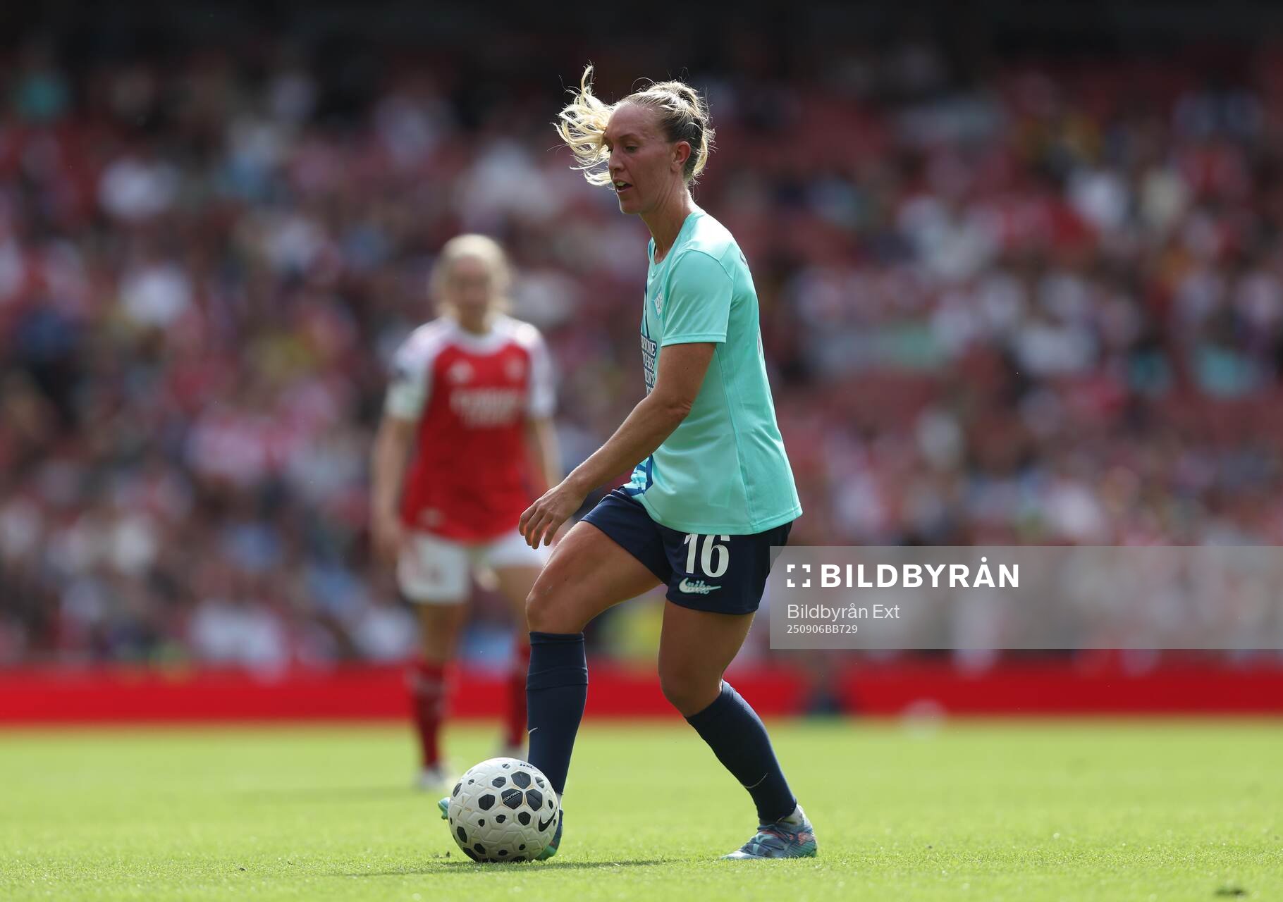 Julia Roddar of London City Lionesses