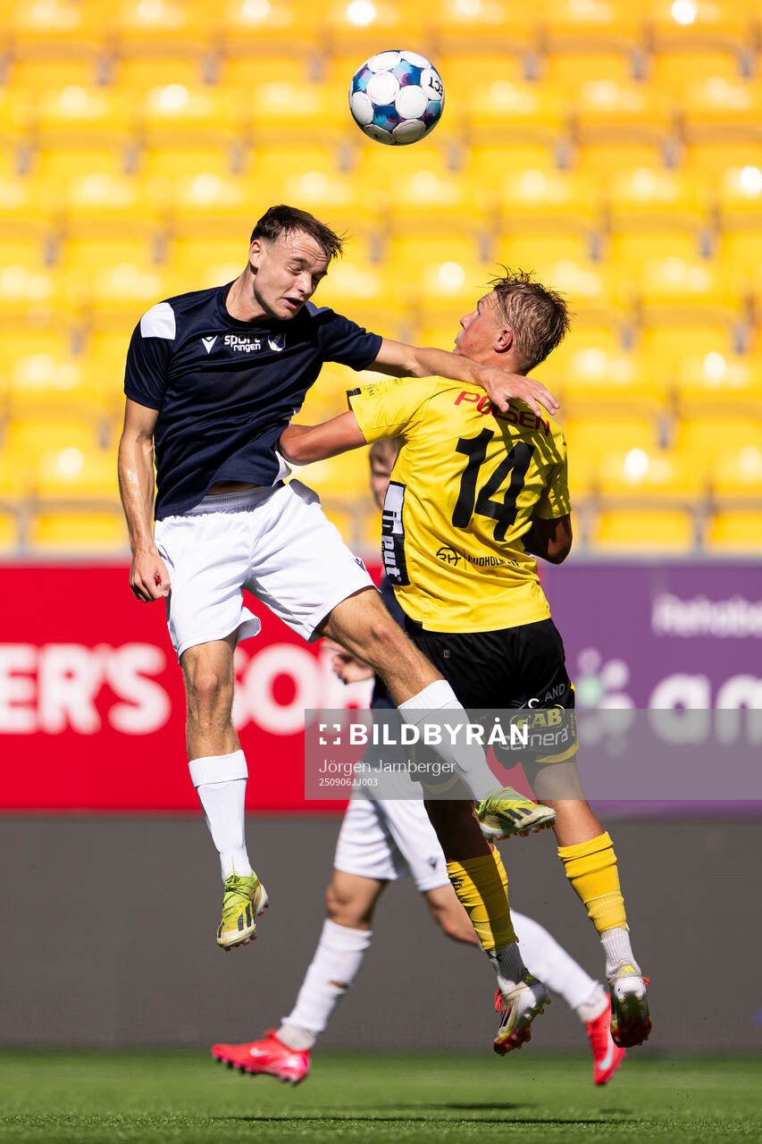Halmstads Lennox Wyes Pejle och Elfsborgs Konrad Folkesson