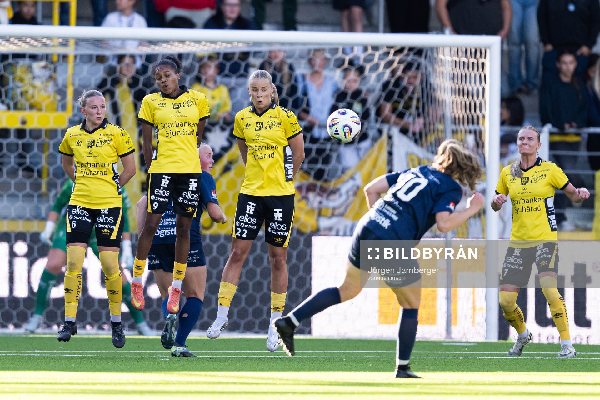Elfsborgs Hanna Gunnarsson, Vanessa Lopez och Mollie