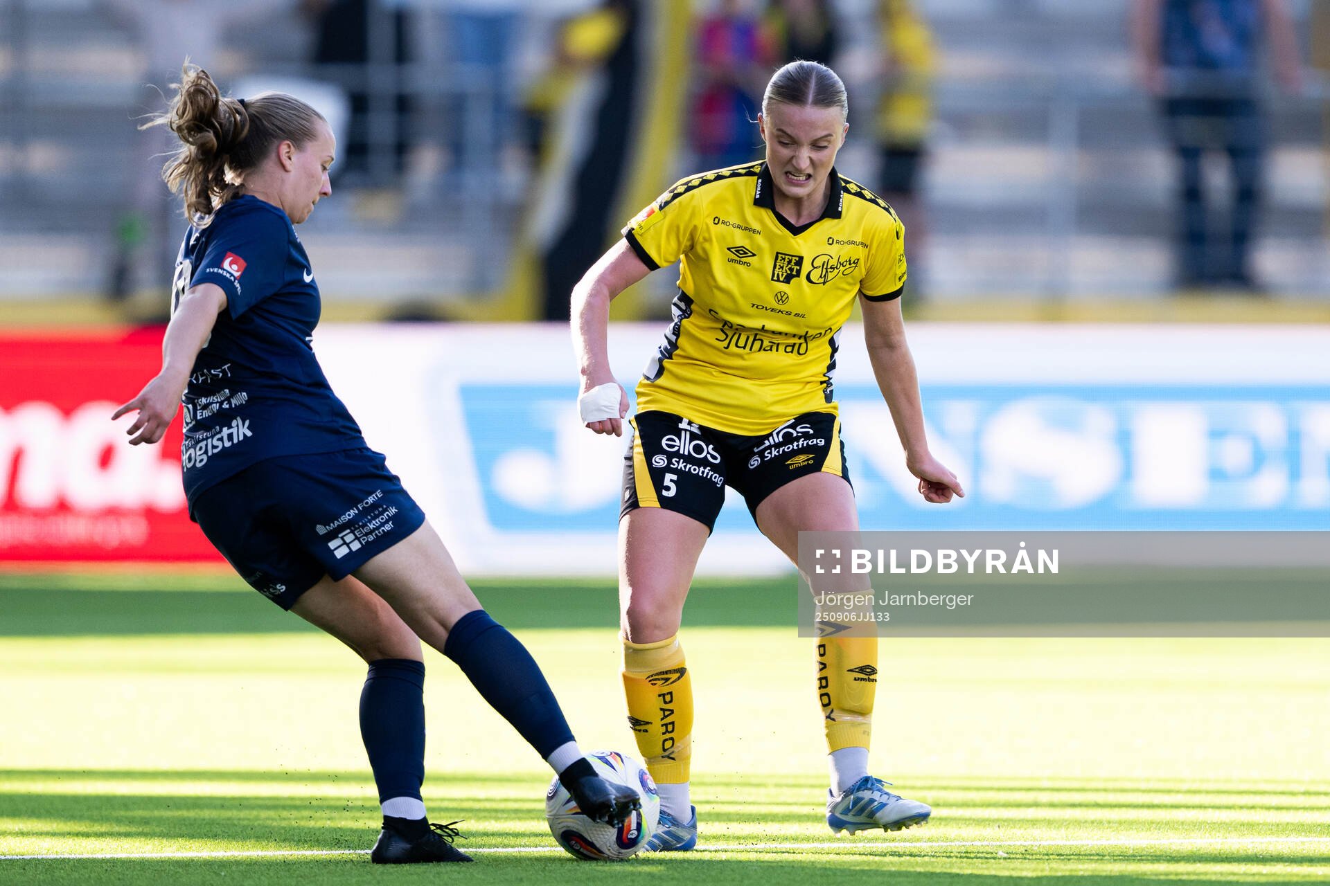 Eskilstuna Uniteds Inka Tuuli Elina Sarjanoja och Elfsborgs