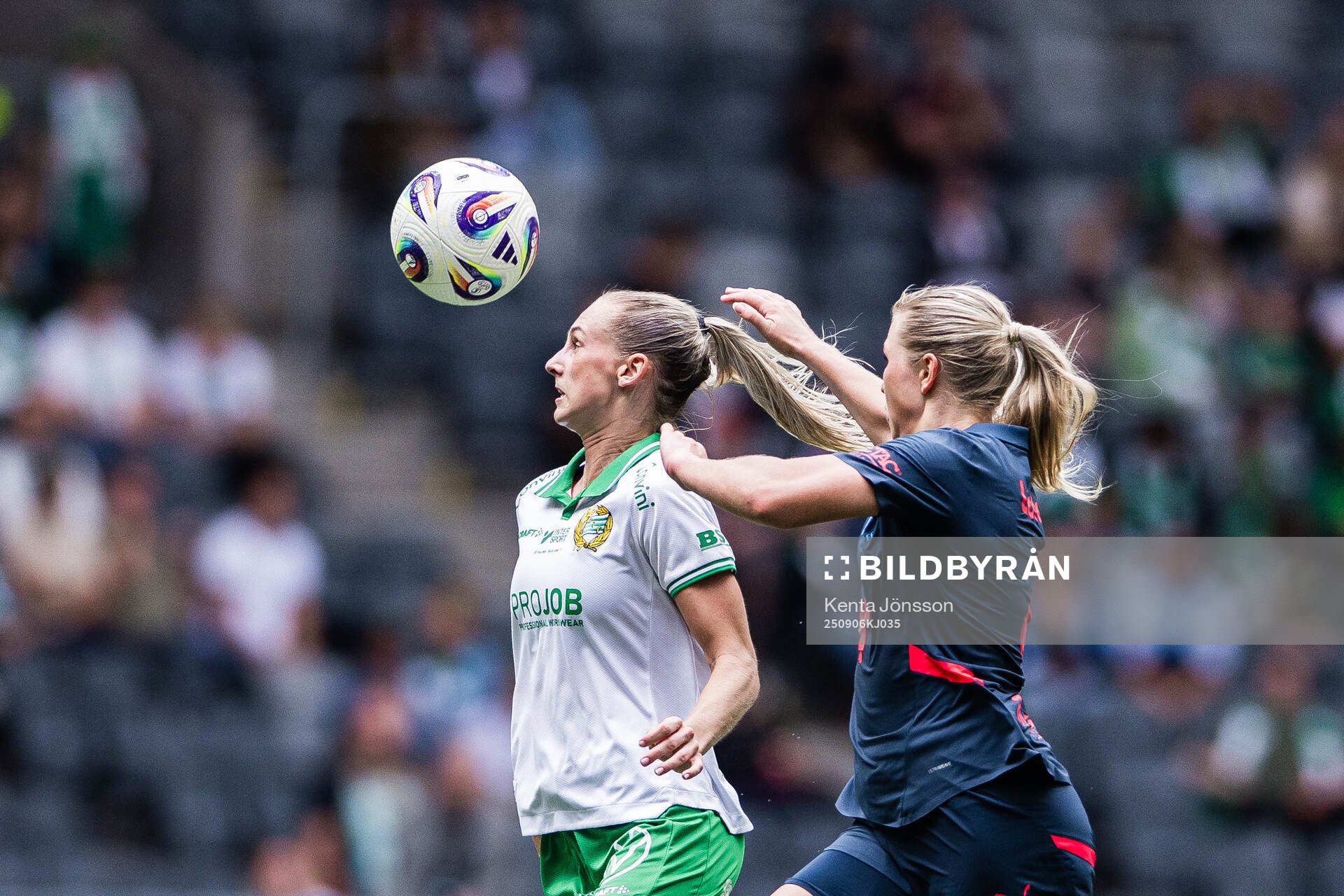Hammarbys Ellen Wangerheim och Malmö FFs Ellen Löfqvist