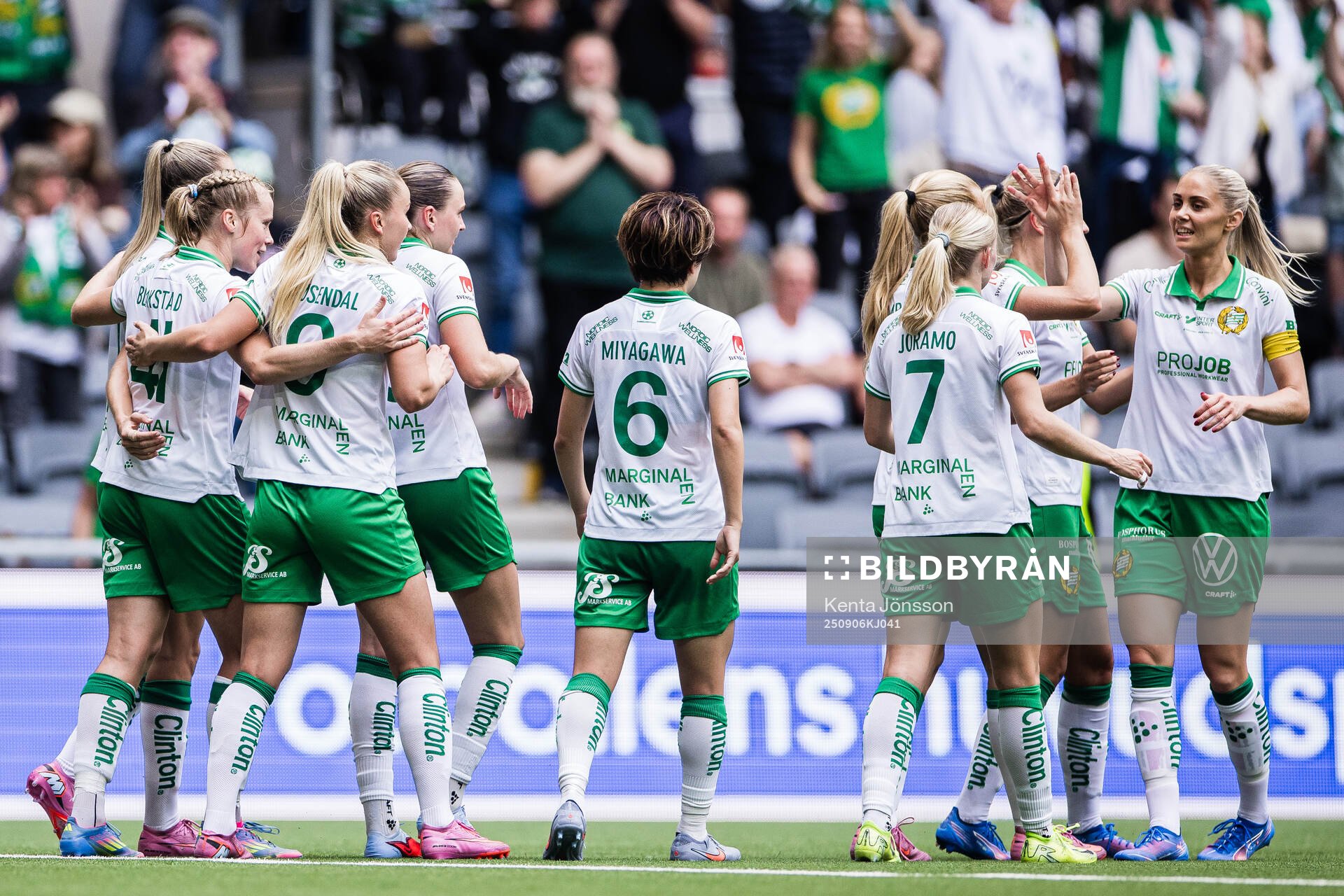 Hammarbys Julie Blakstad jublar