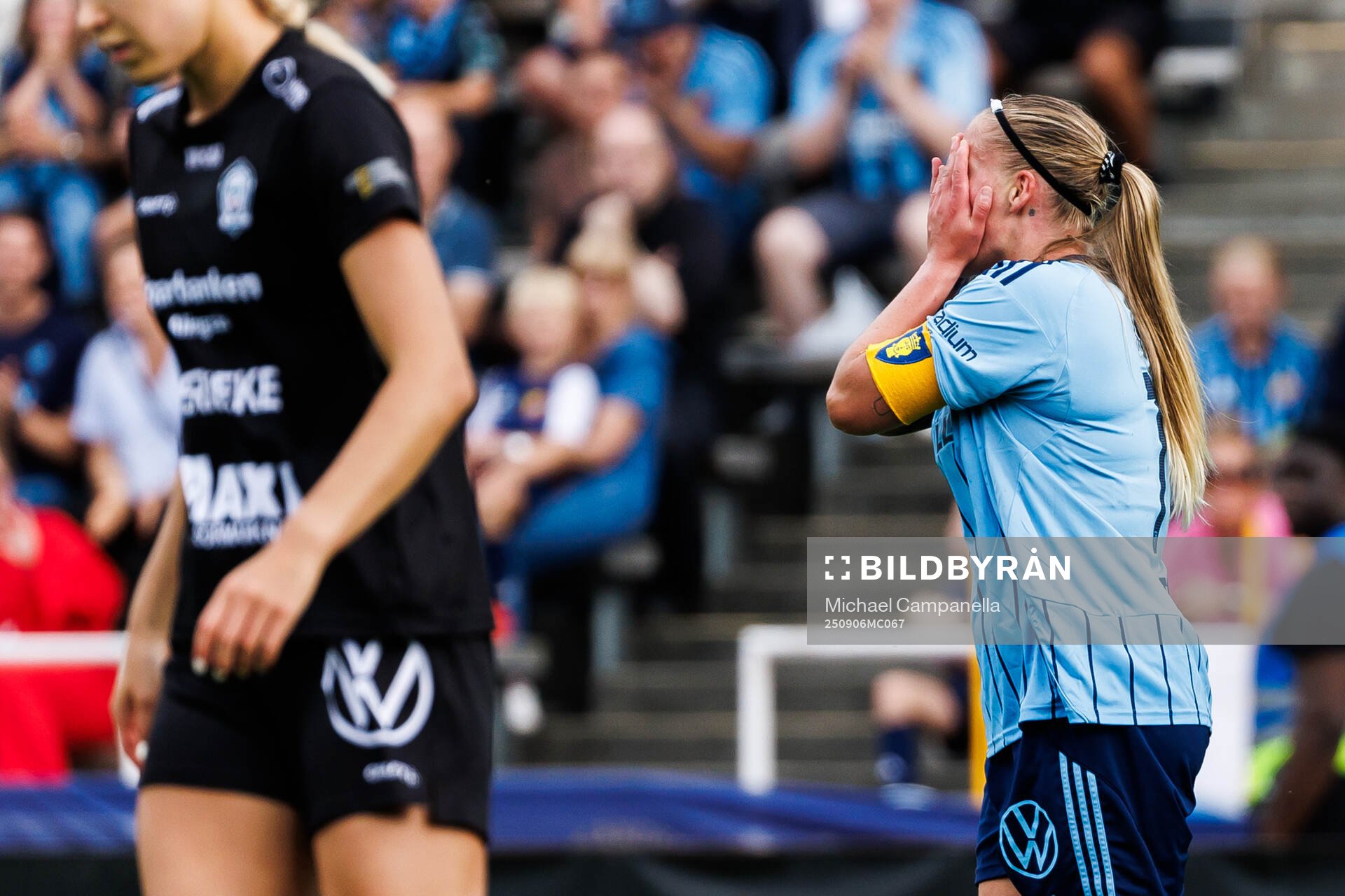 Djurgårdens Therese Åsland deppar