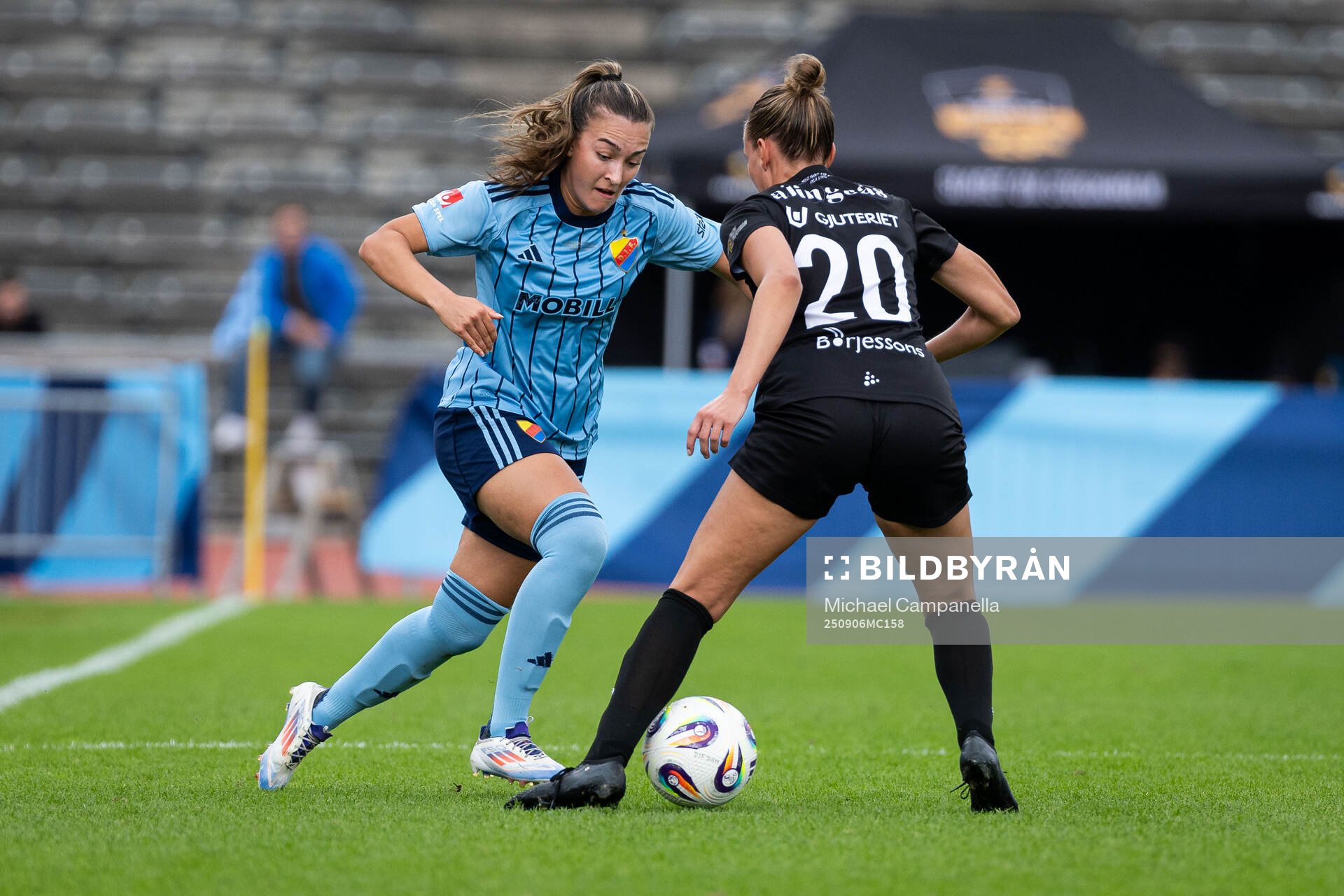 Djurgårdens Lucia Duras och Alingsås Emmy Blomberg