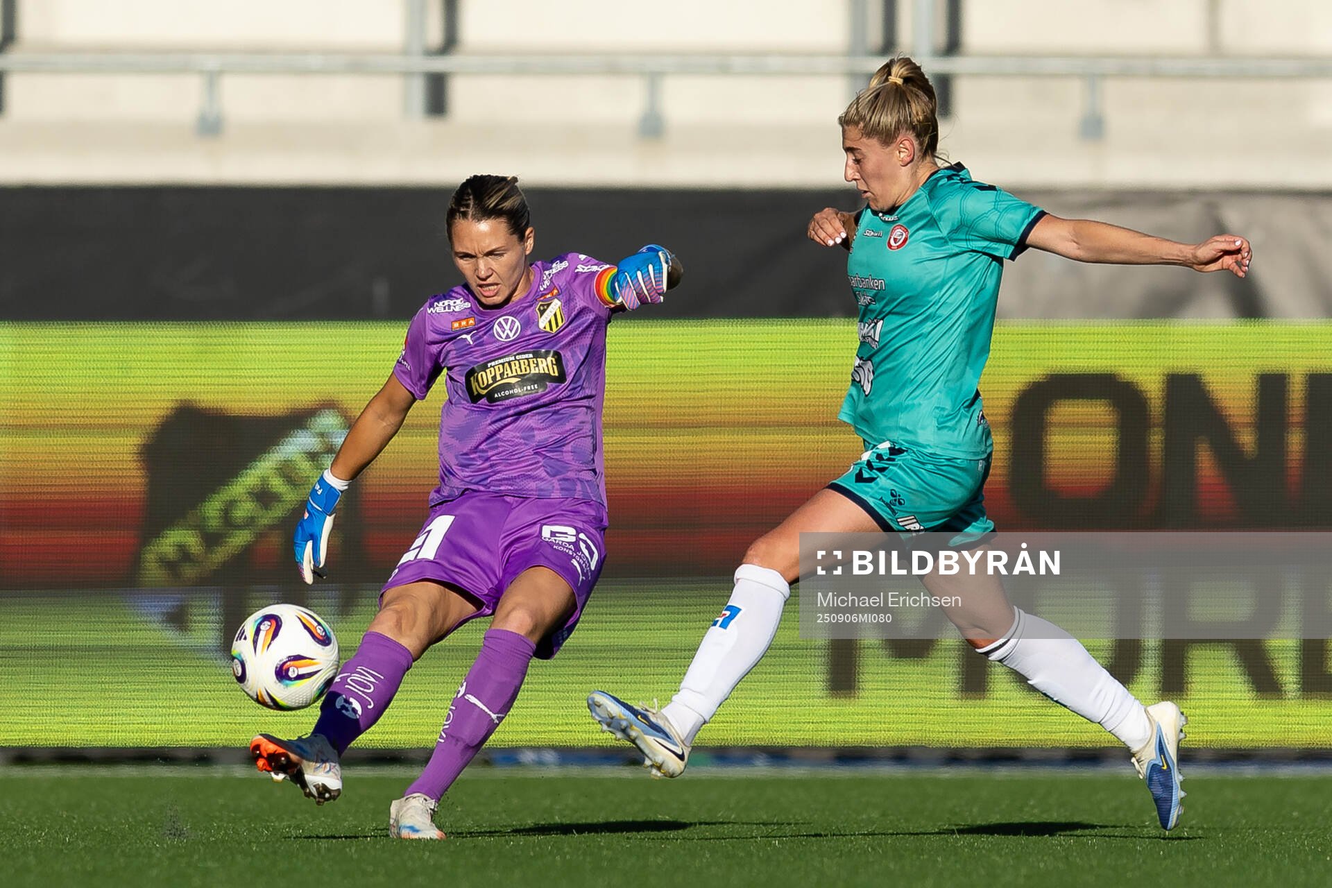 Häckens målvakt Jennifer Falk och Kristianstads Remy