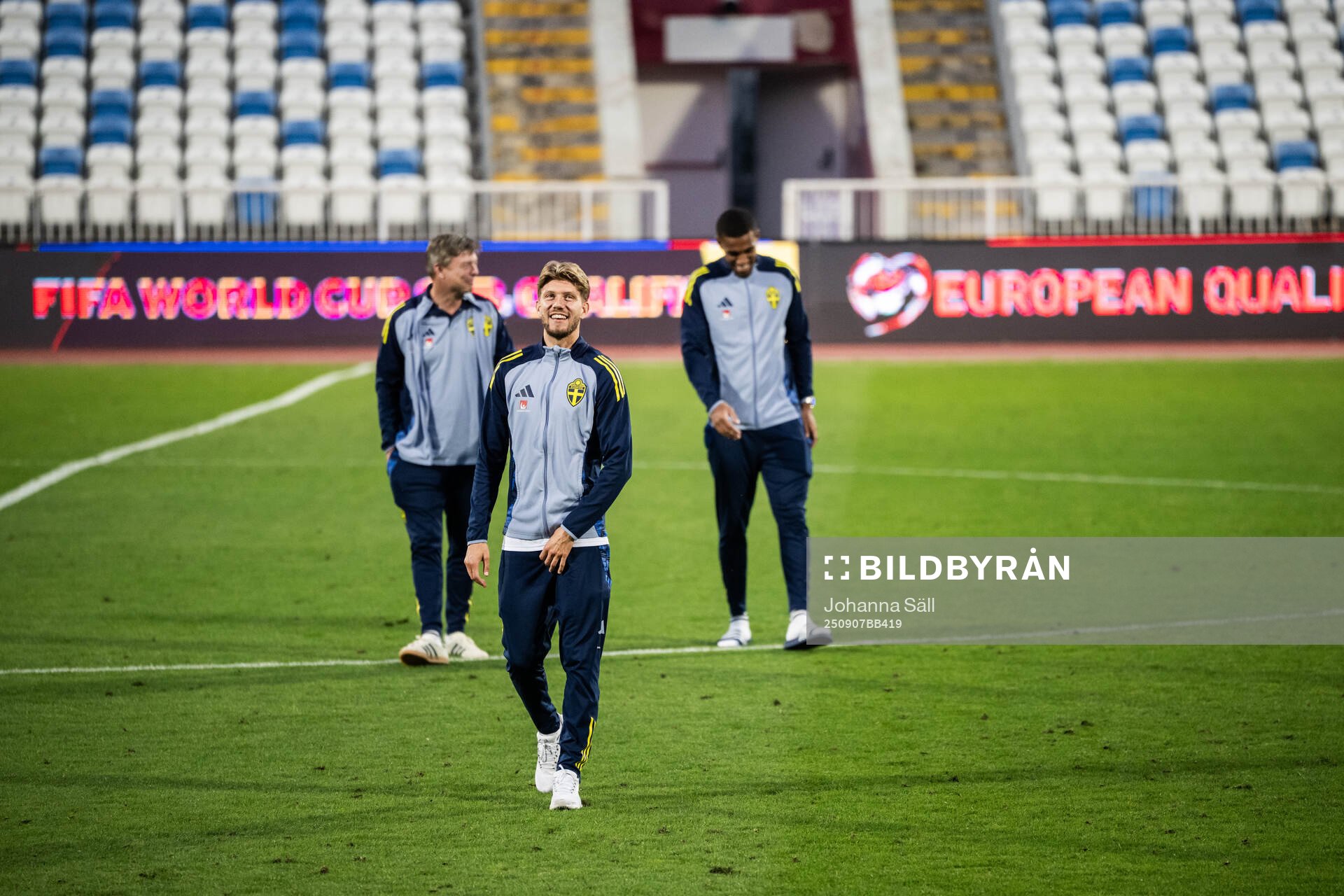 head coach Jon Dahl Tomasson, Anton Salétros  and Isak