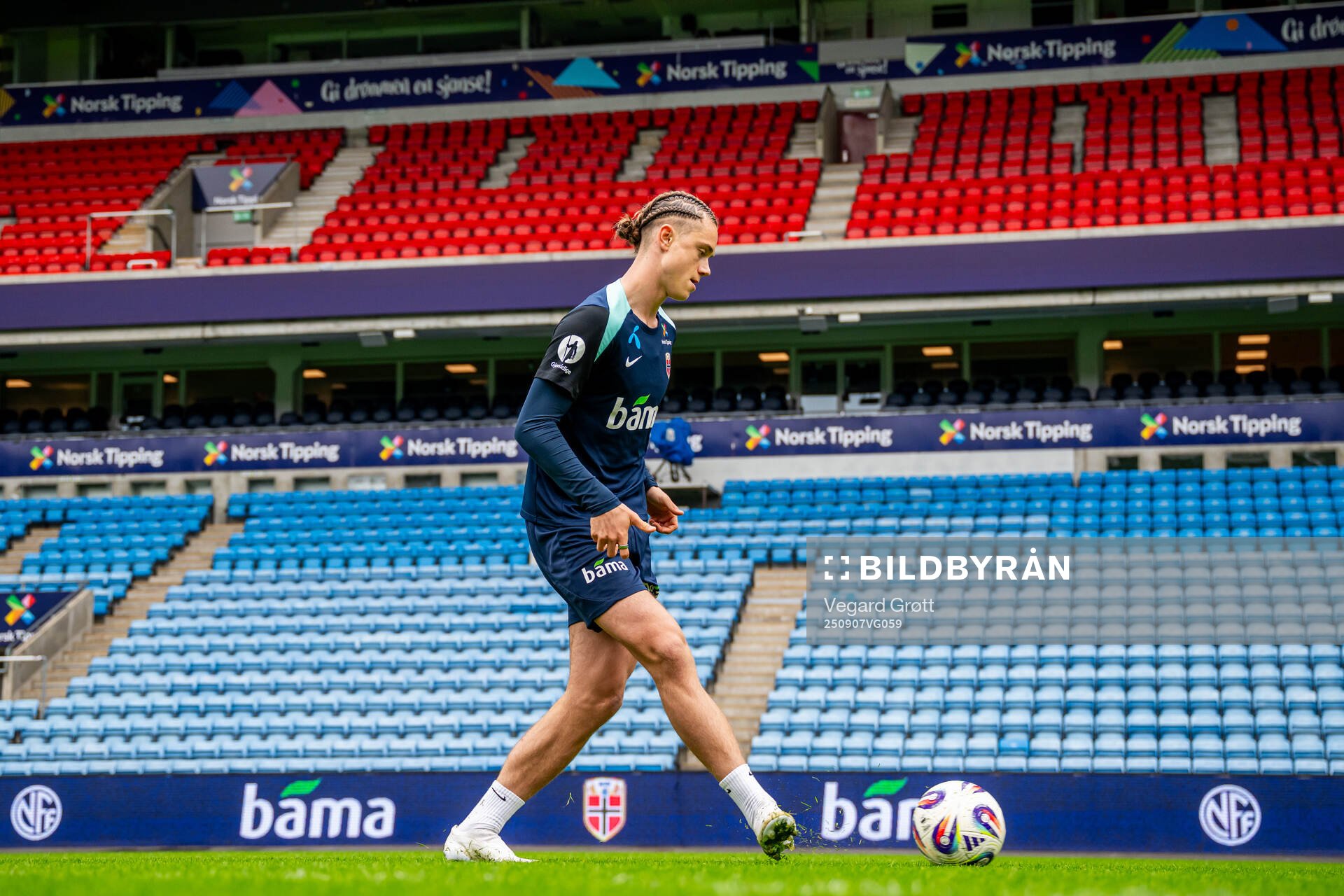 Thelo Aasgaard of the Norwegian national football team