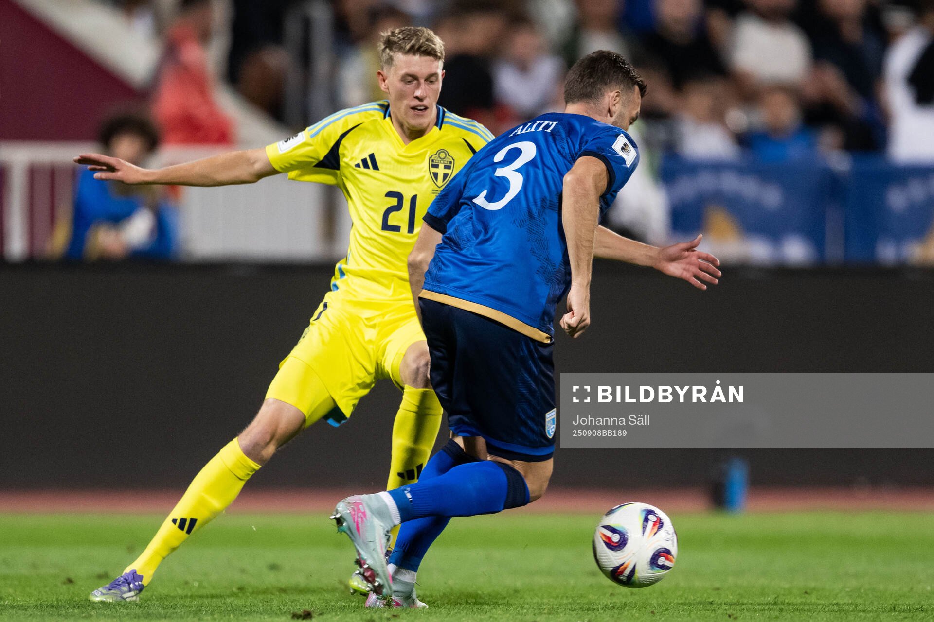 Alexander Bernhardsson of Sweden and Fidan Aliti of Kosovo