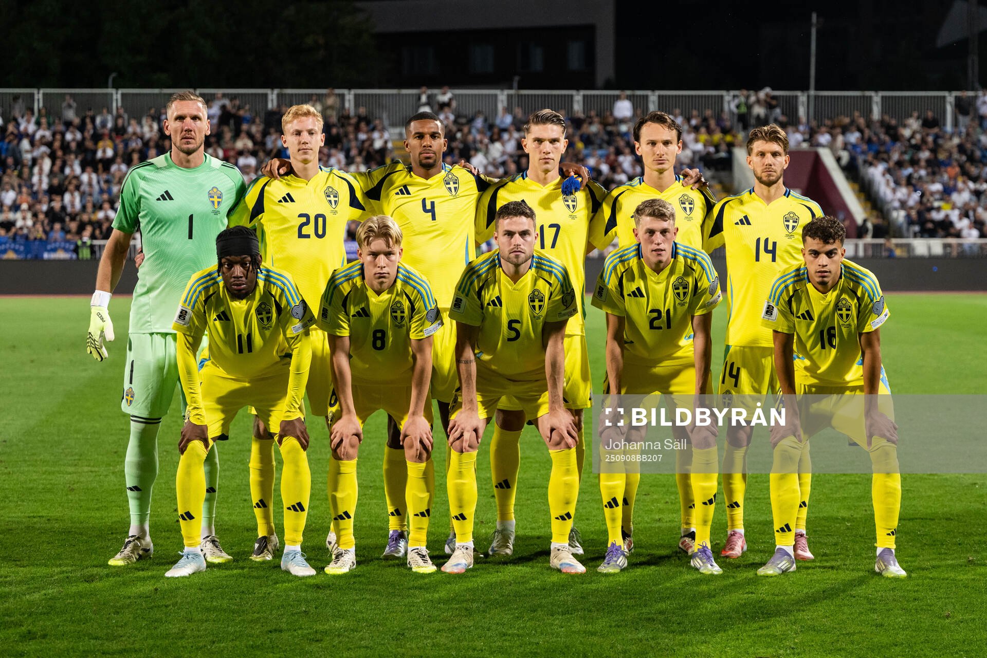 goalkeeper Robin Olsen, Hugo Larsson, Isak Hien, Viktor