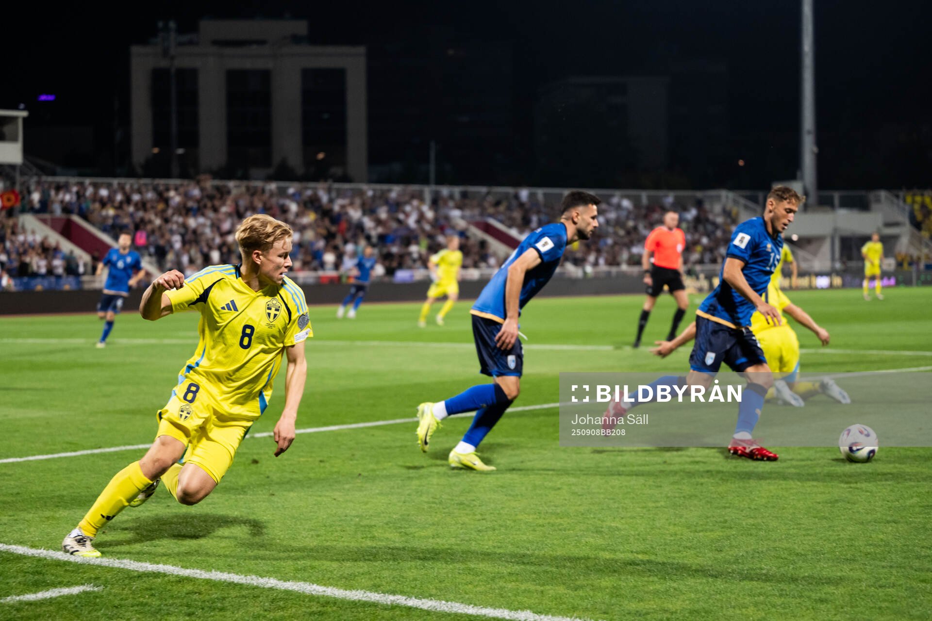 Daniel Svensson of Sweden