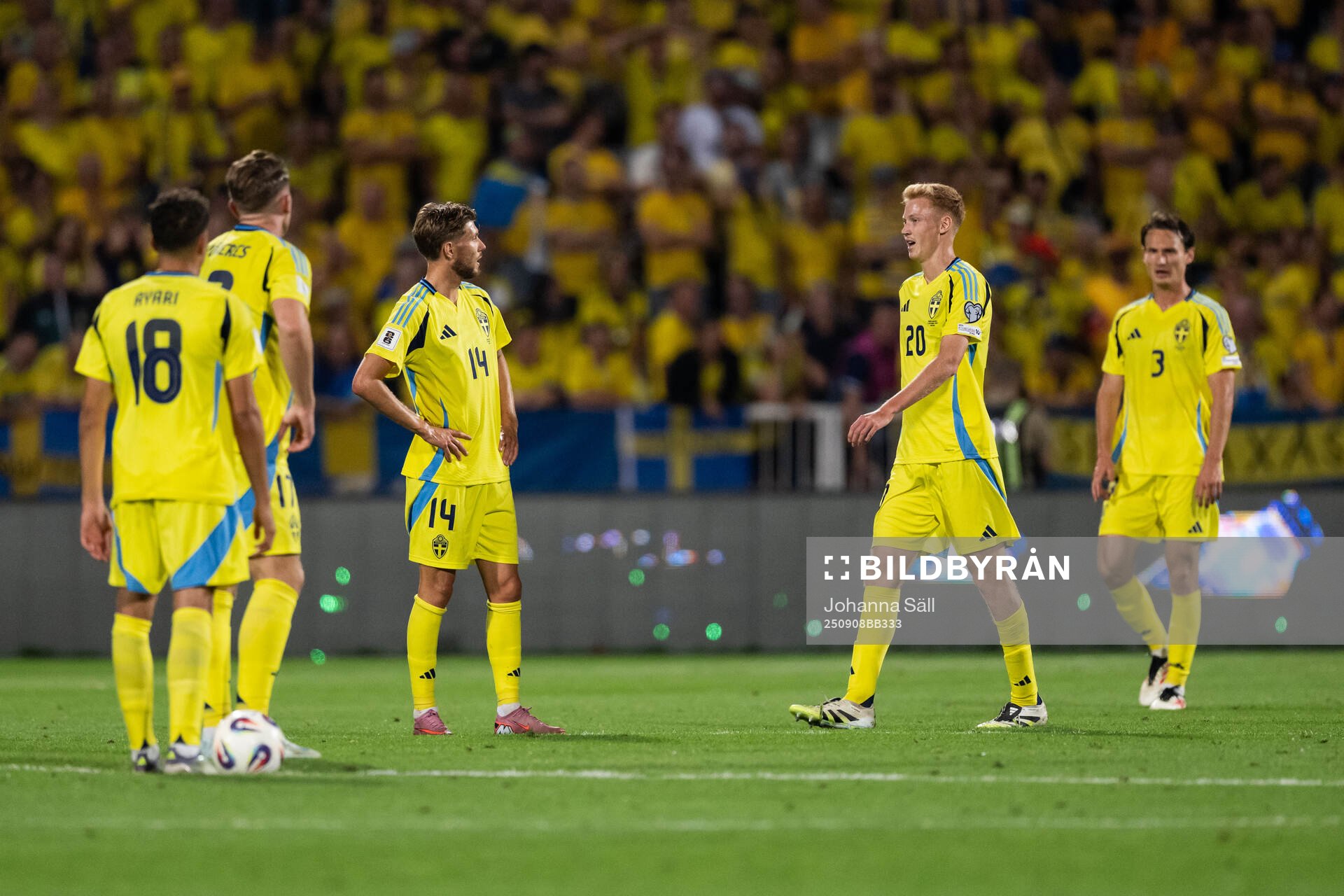 Anton Salétros, Hugo Larsson and Hjalmar Ekdal of Sweden