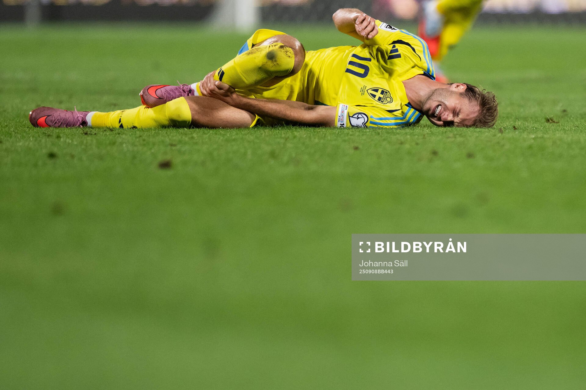Benjamin Nygren of Sweden in pain