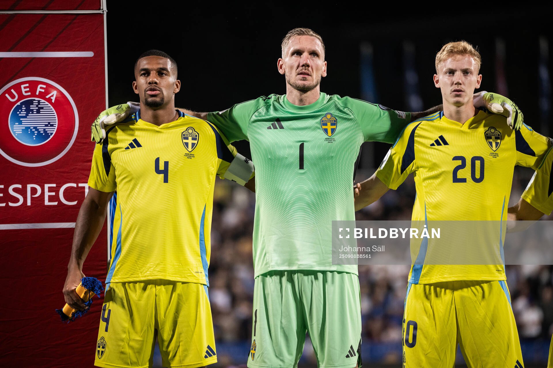 Isak Hien, goalkeeper Robin Olsen and Hugo Larsson of Sweden