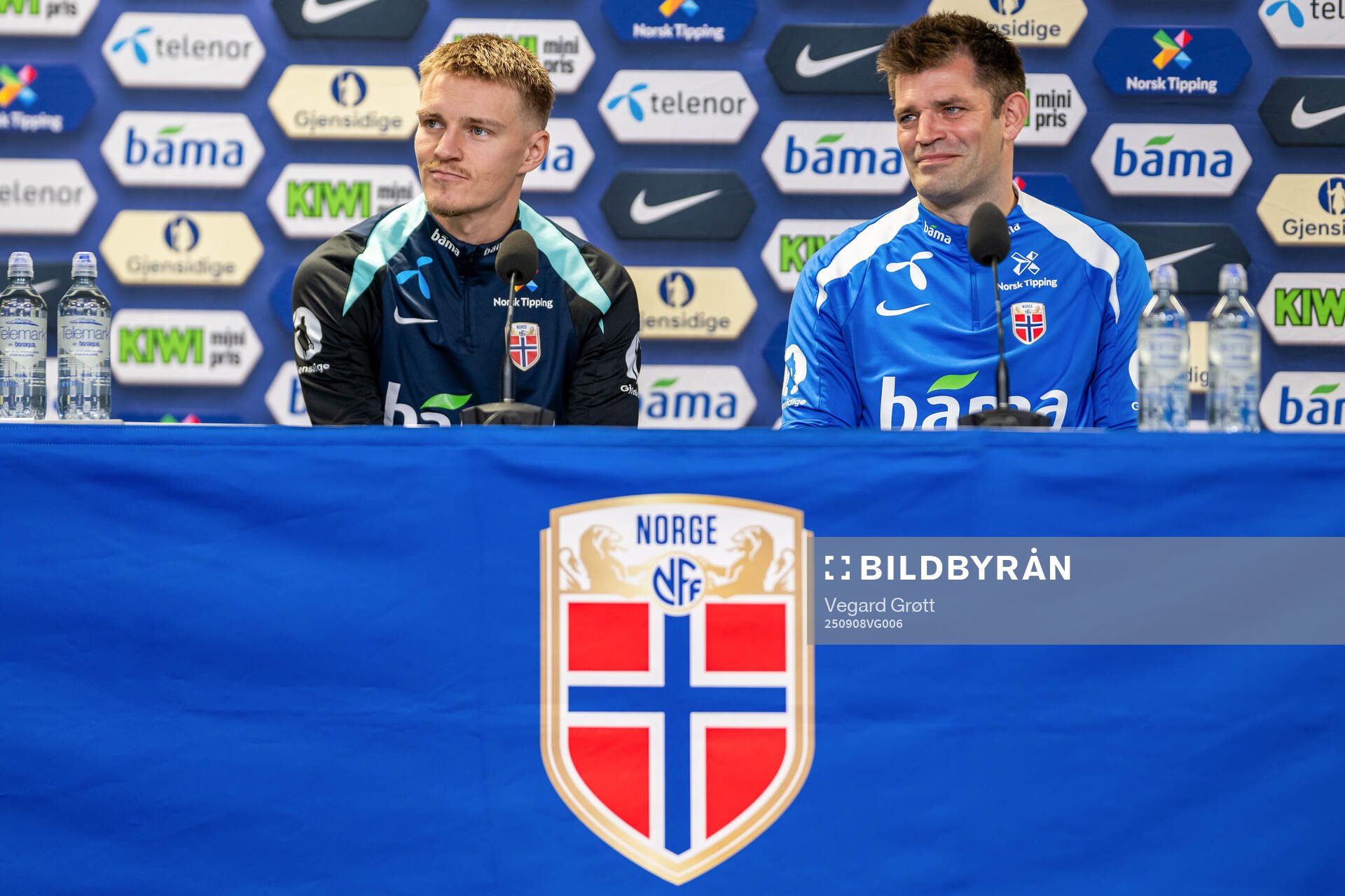 Martin Ødegaard and press officer Morten Morisbak