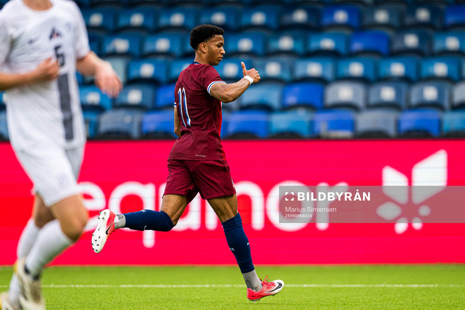 Daniel Bassi of Norway celebrates