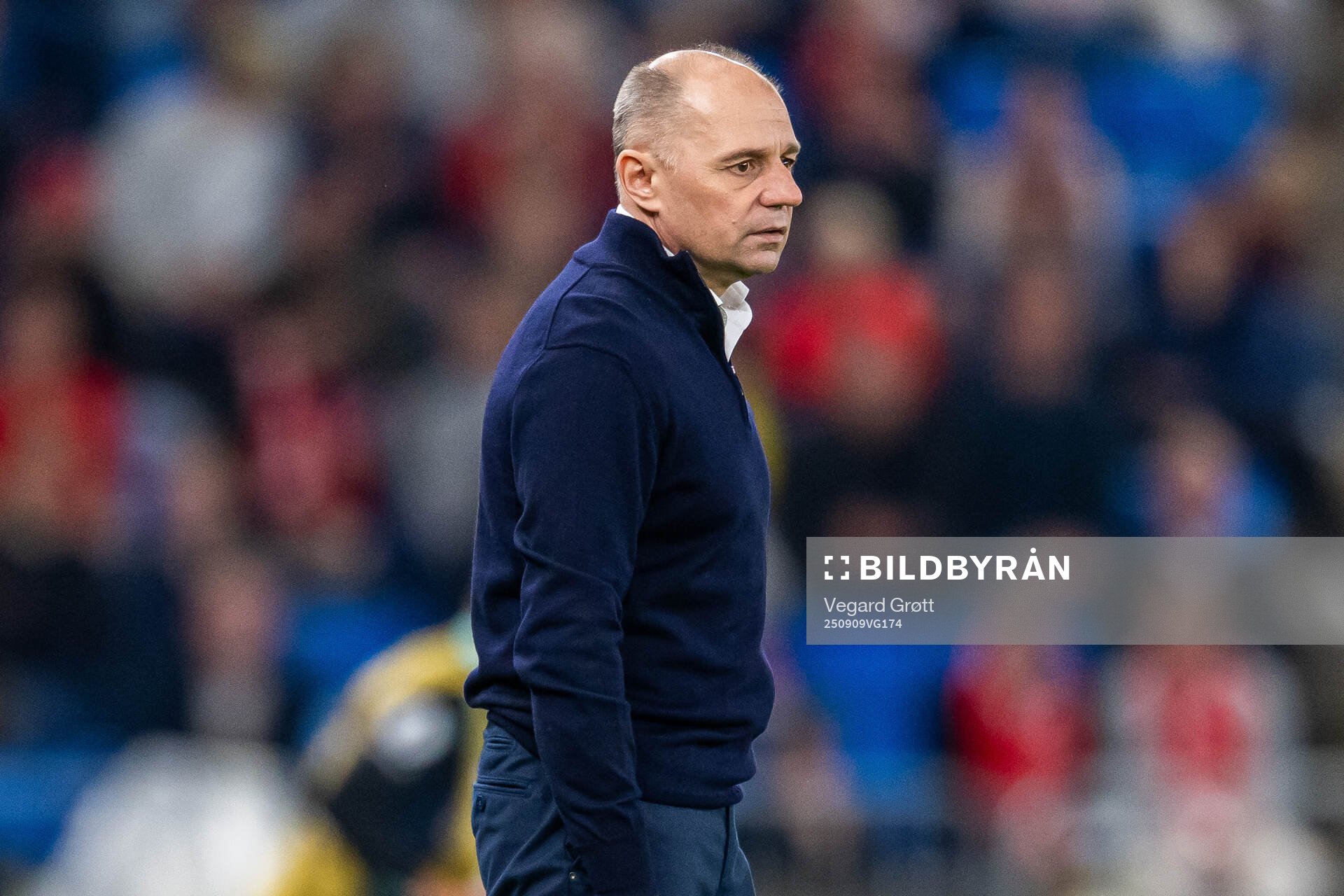 Head coach Serghei Clescenco of Moldova