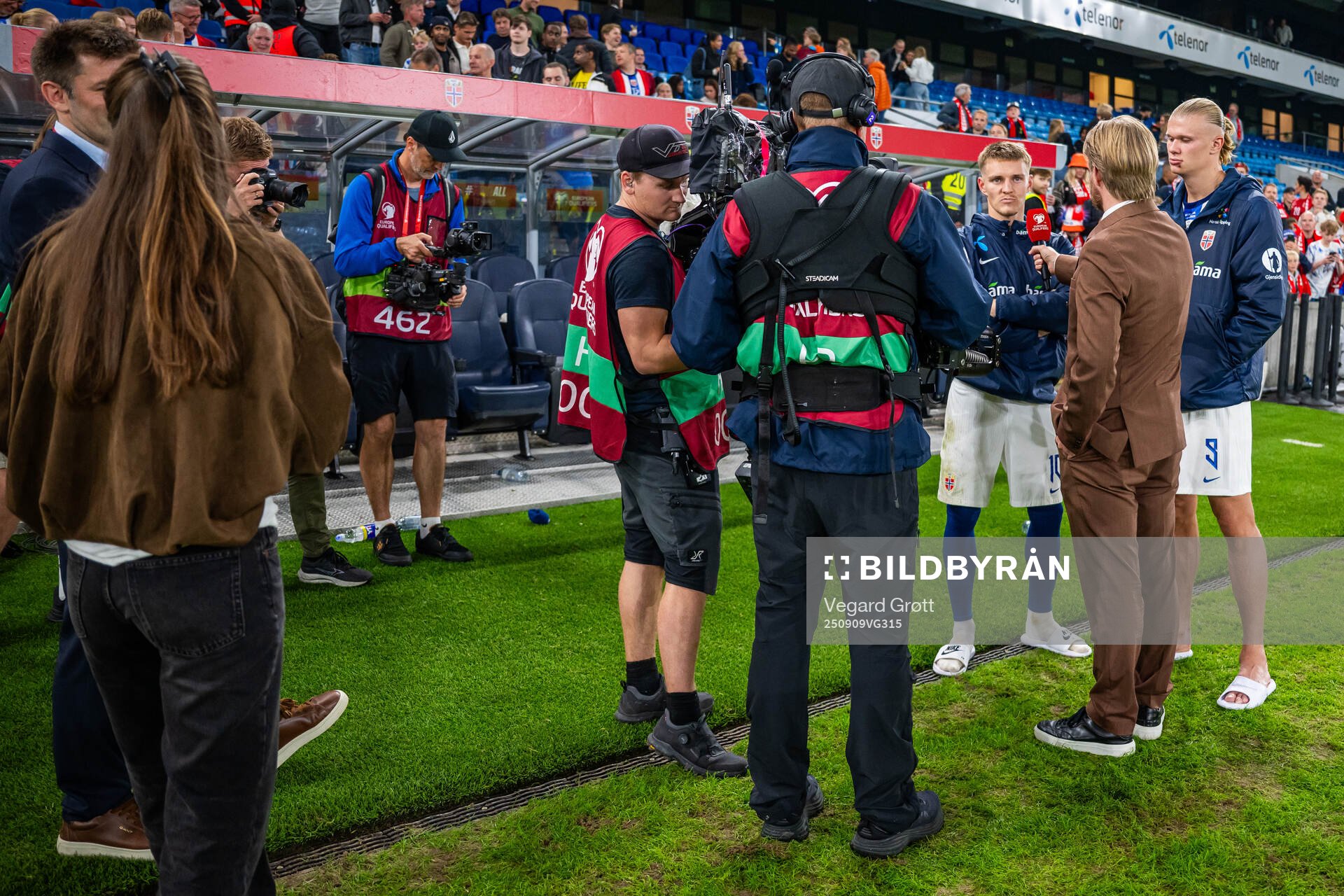 Martin Ødegaard and Erling Braut Haaland of Norway speaks