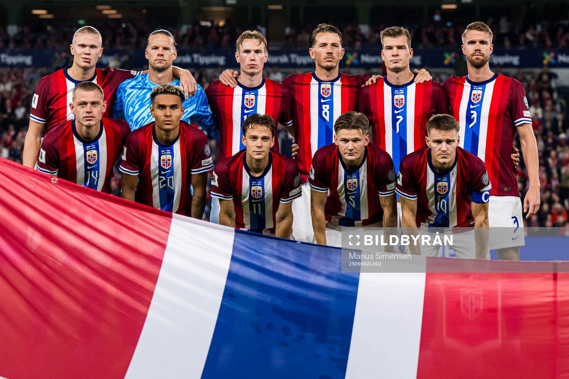 The starting eleven of Norway, from the top left; Erling