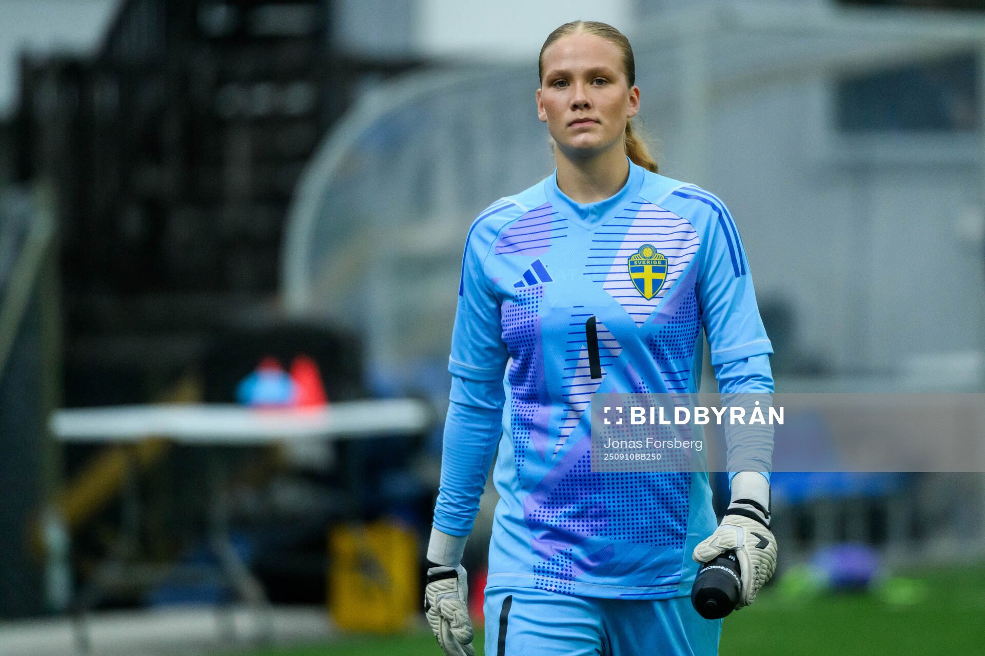 Sveriges målvakt Hanna Karlsson