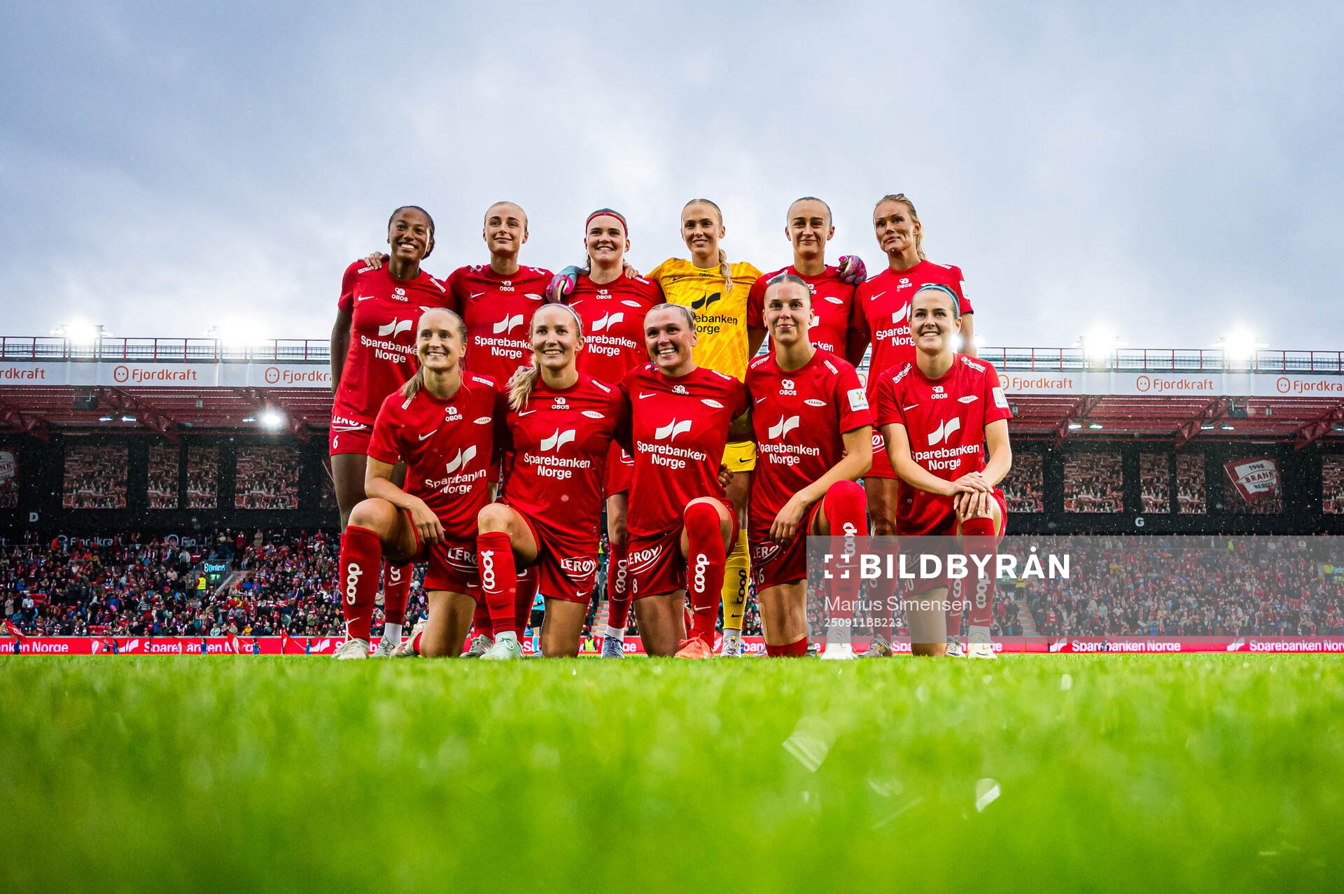 The starting eleven of Brann, from the top left; Cassandra