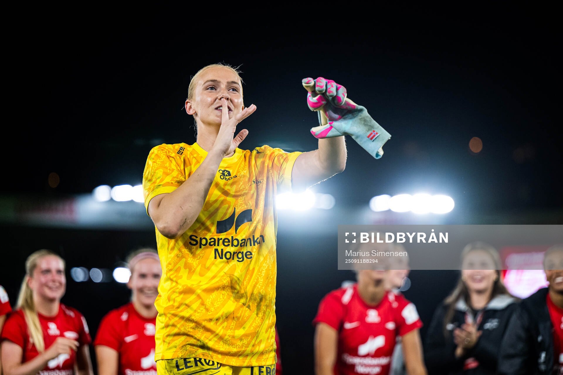 Selma Panengstuen of Brann celebrates