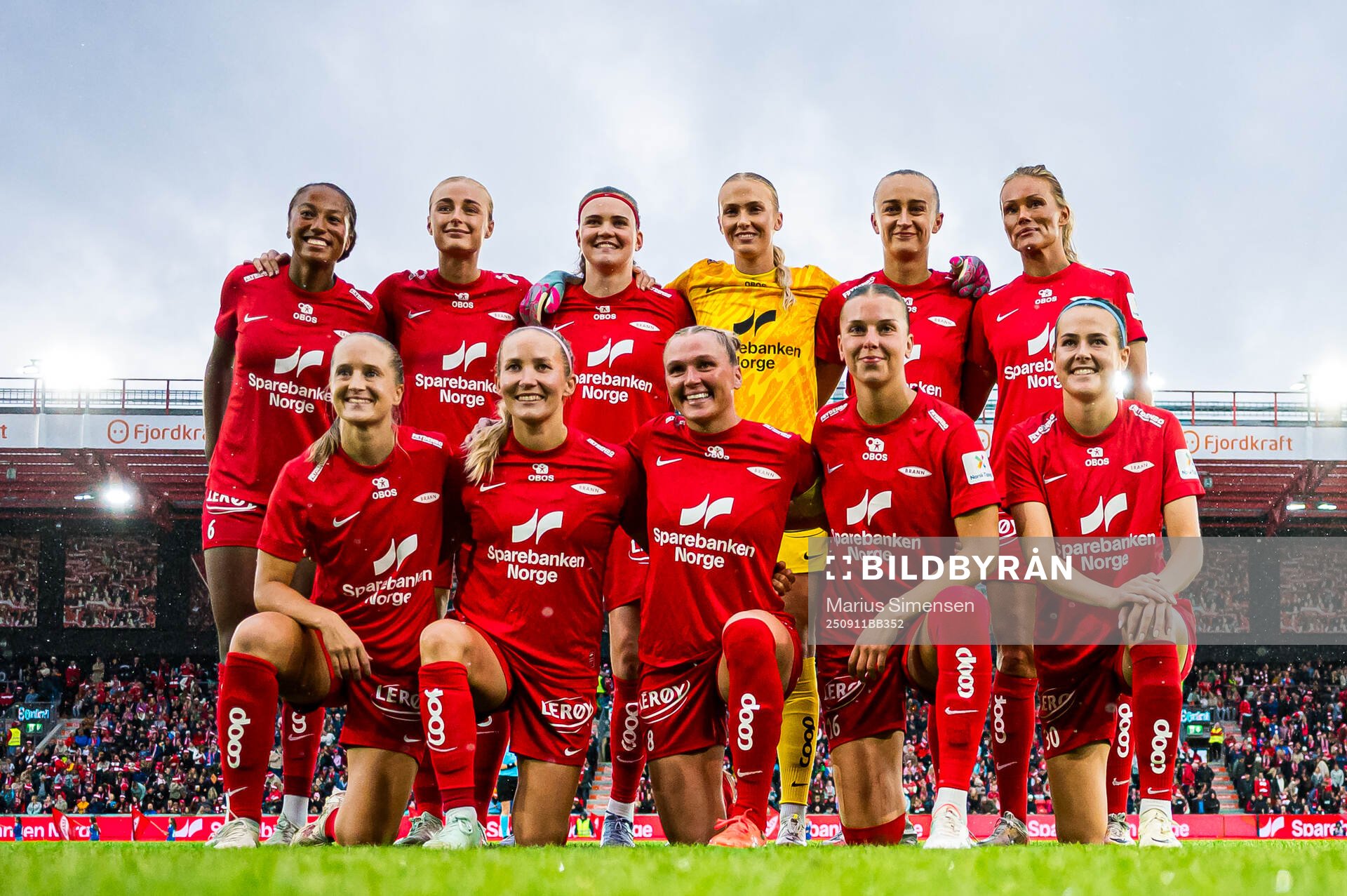 The starting eleven of Brann, from the top left; Cassandra