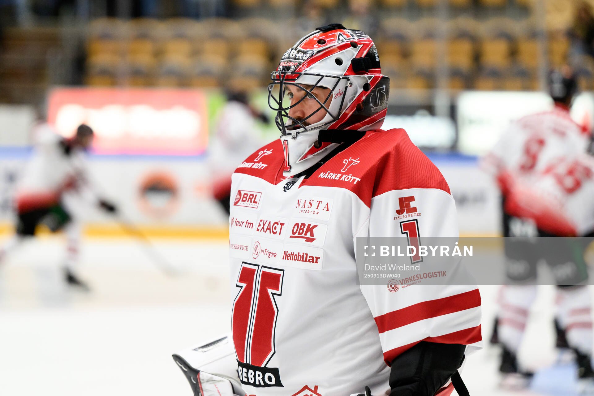Örebros målvakt Jhonas Enroth  ishockeymatchen i SHL