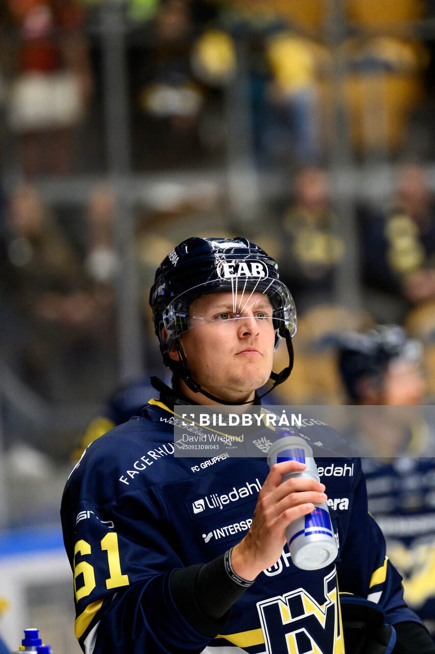 HV71s Axel Rindell