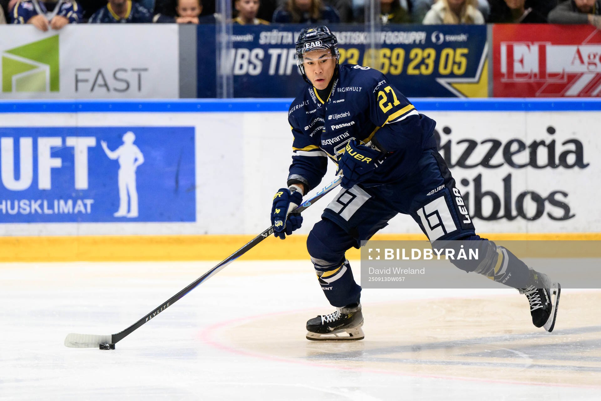 HV71s Jonathan Ang